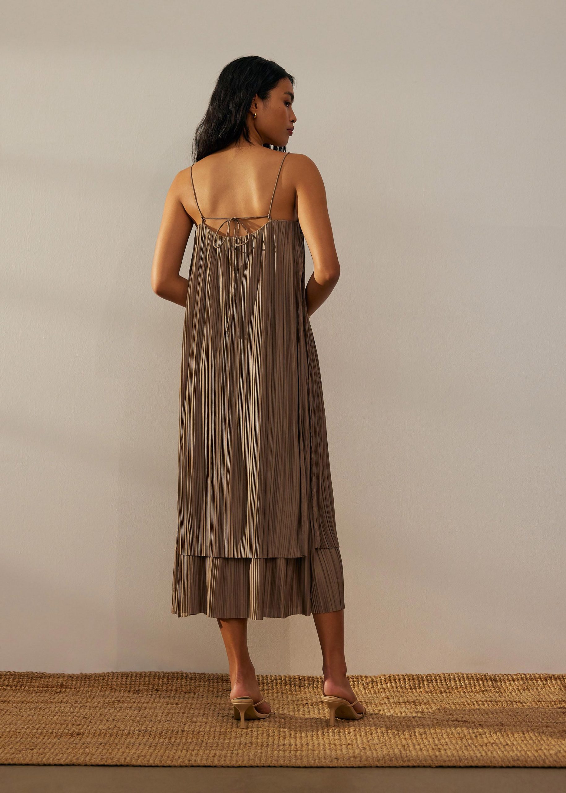 Plisse Trapeze Column Midaxi Dress - Image 12