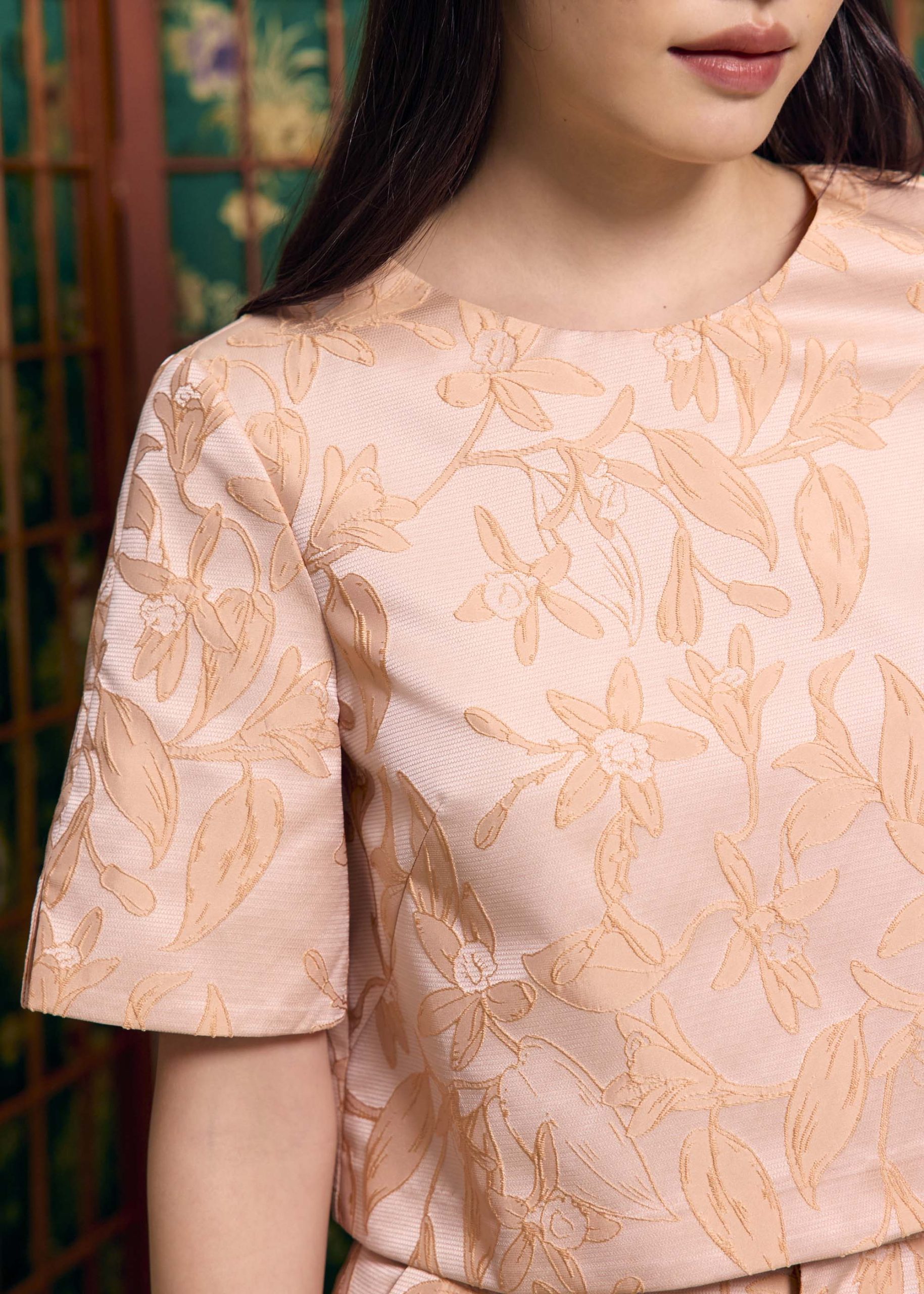 Brocade Boxy Crop Shell Top - Image 8