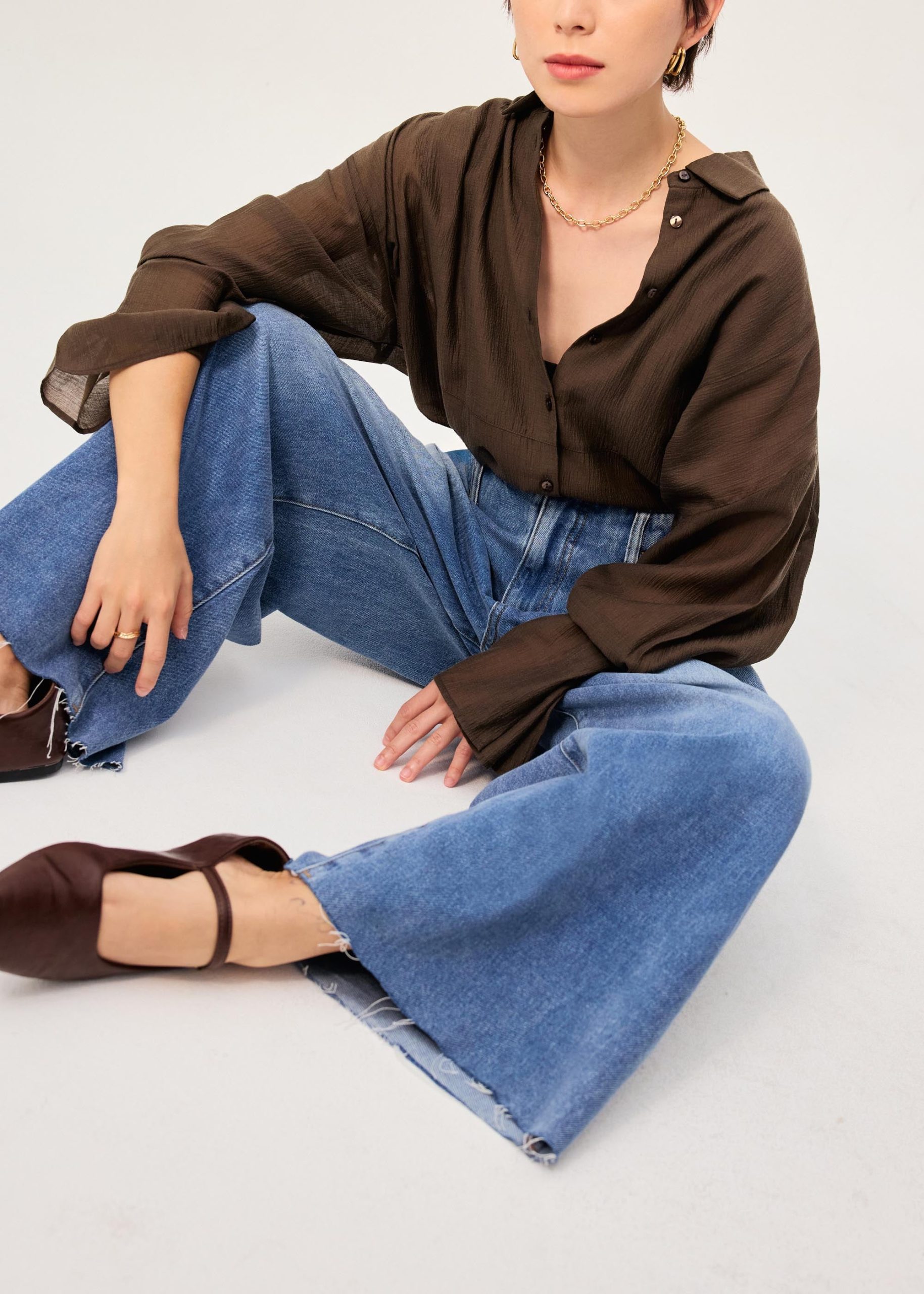 Denim Front Pleat Mid Waist Wide Leg Jeans - Image 9