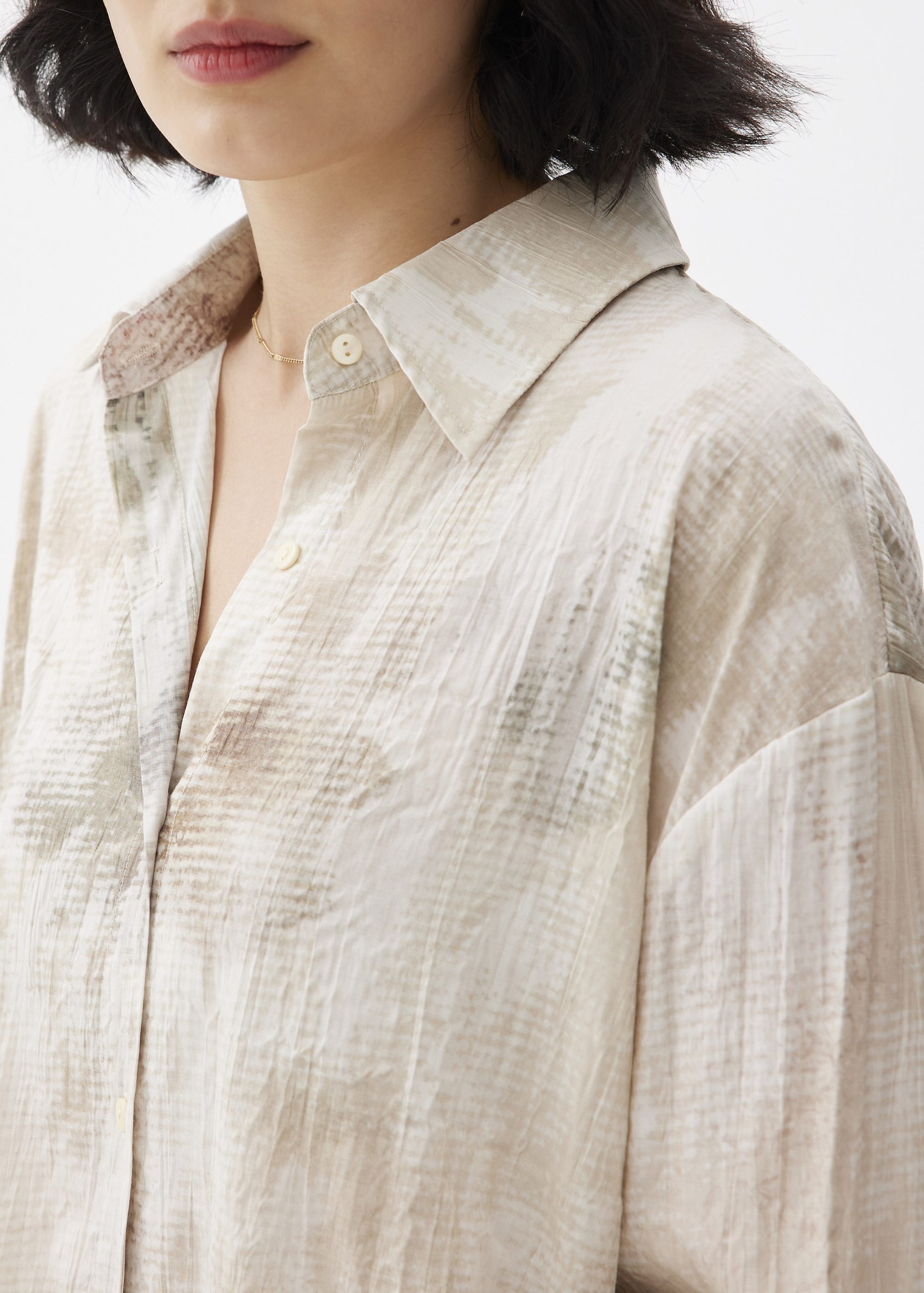 Oversized Abstract Collared Shirt - Image 4