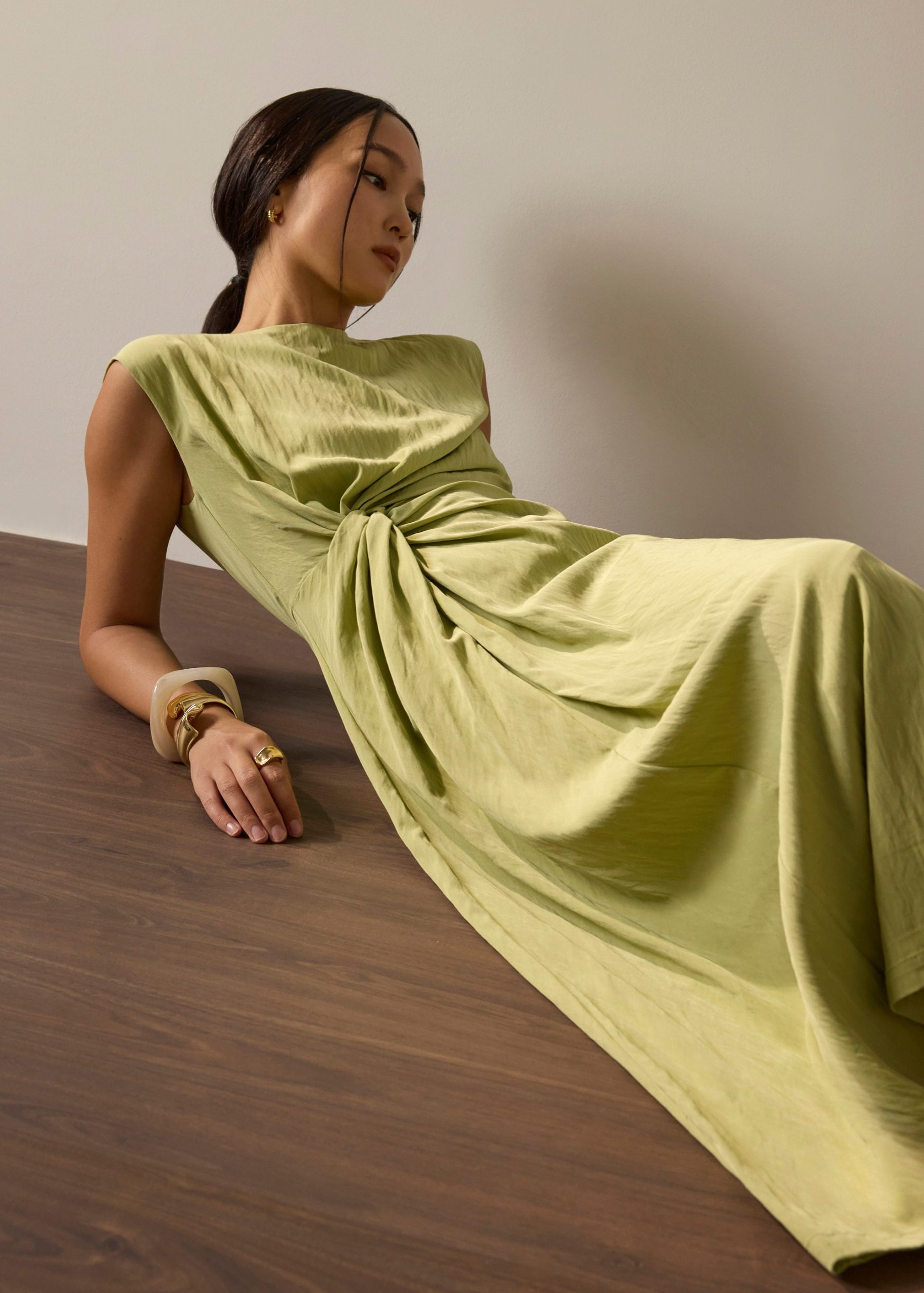 Crinkled Twist Knot Midaxi Dress - Image 8