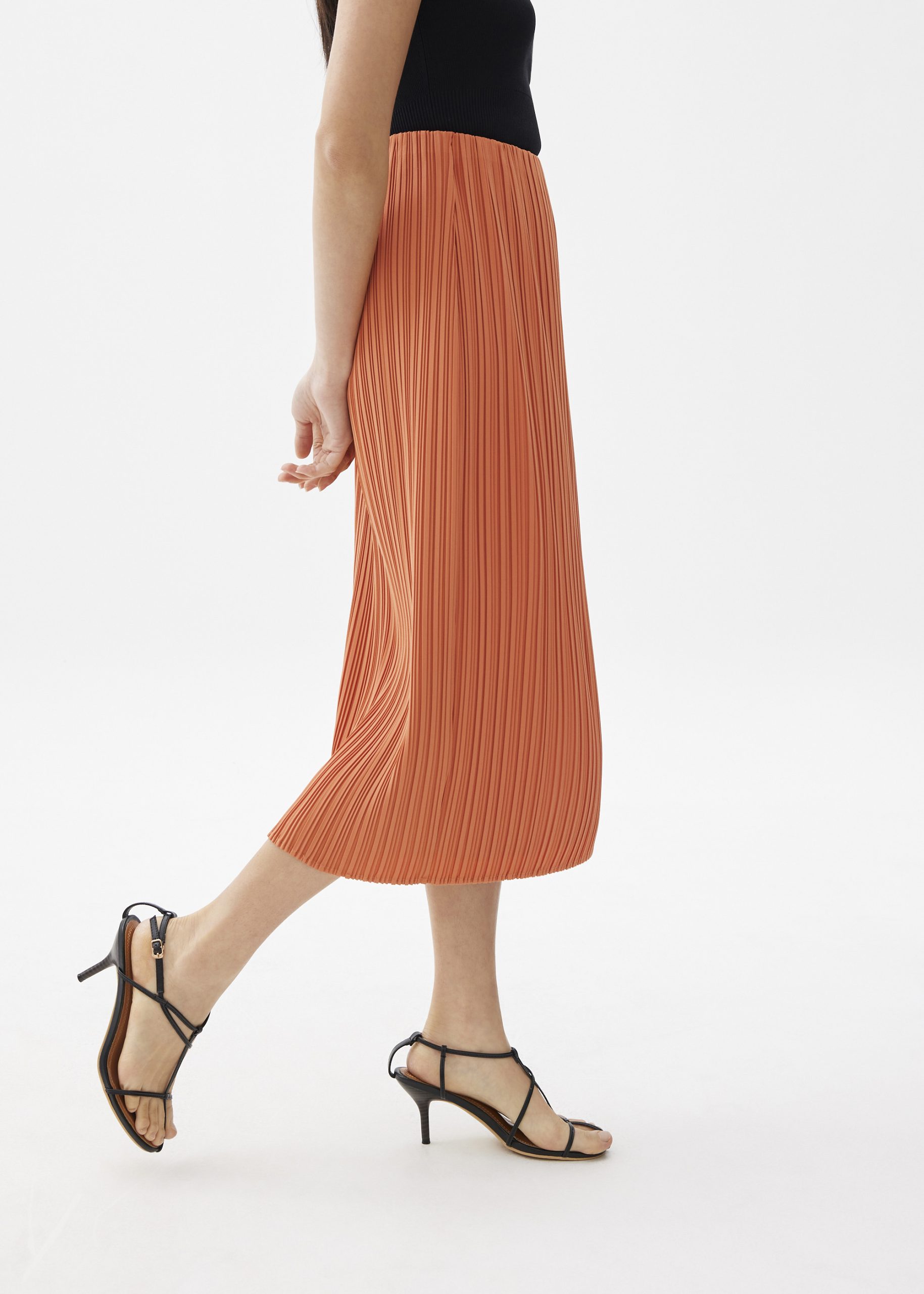 Gym Pleated Column Midi Skirt - Image 28