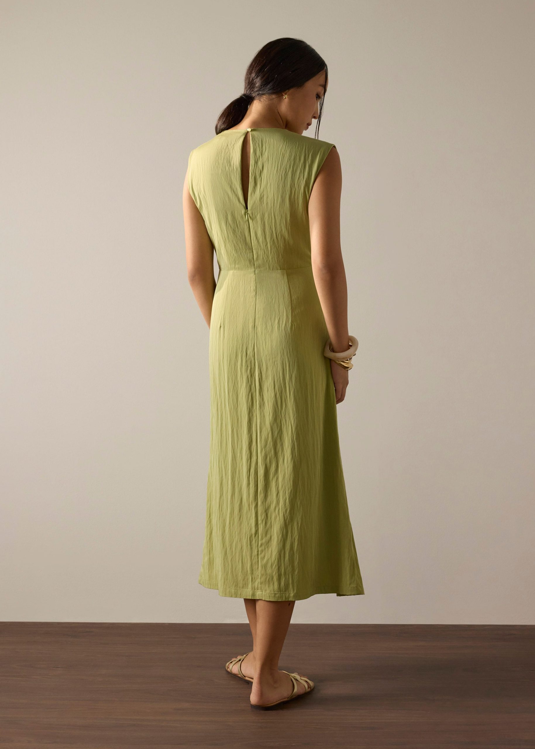 Crinkled Twist Knot Midaxi Dress - Image 10
