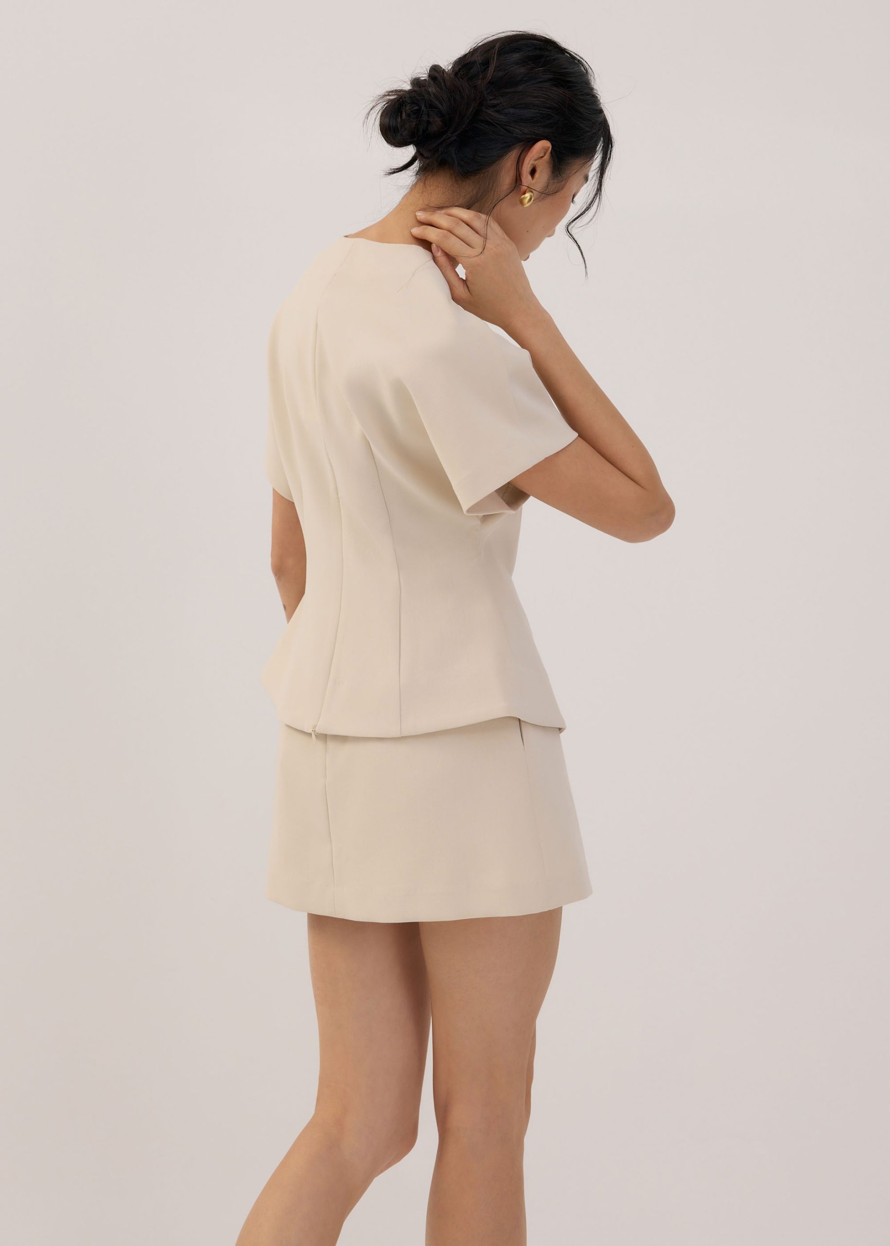 V-neck Batwing Top - Image 10