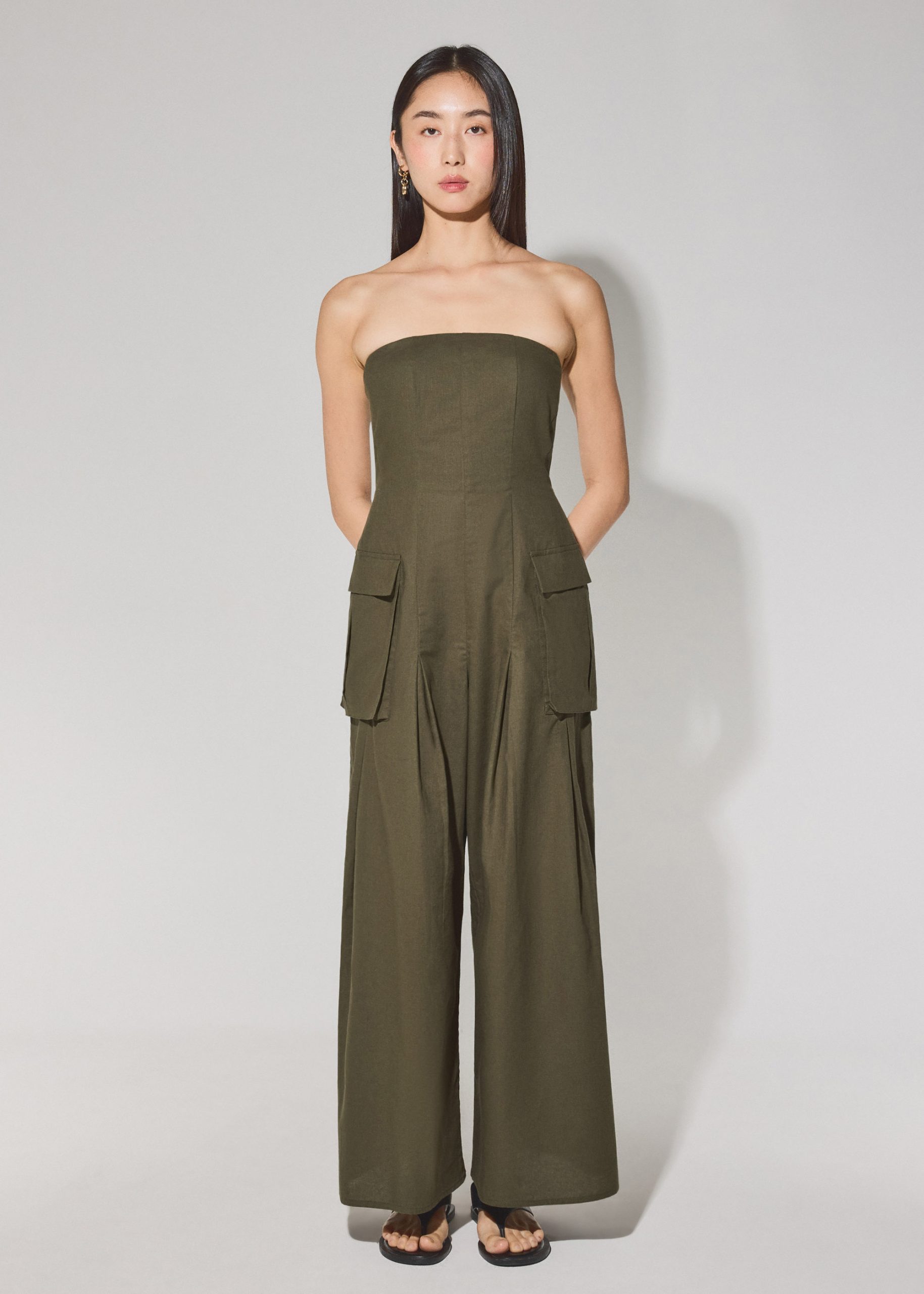 BraFree by LB Linen Cargo Tube Jumpsuit - Image 13