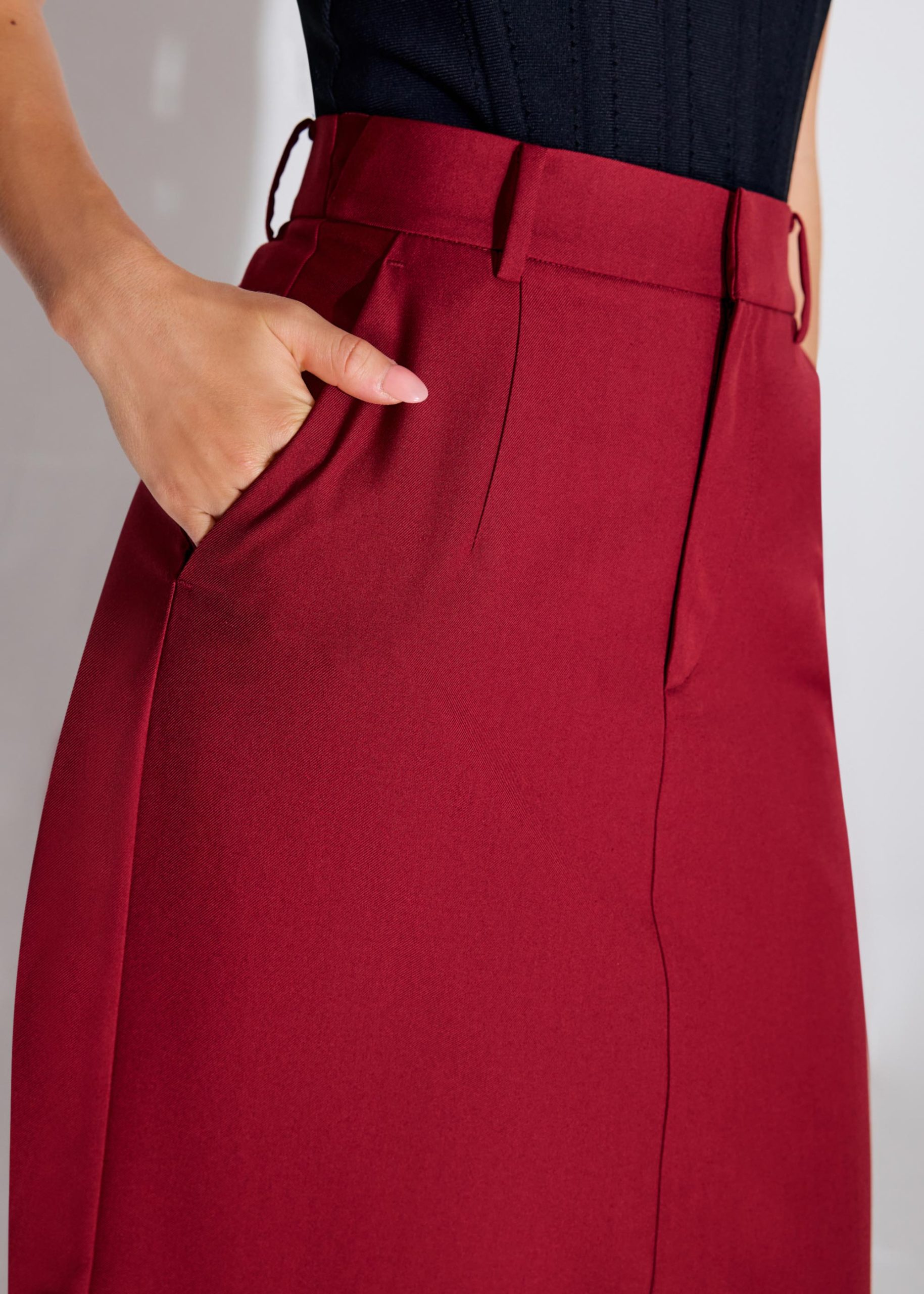 Pevita Tailored Column Maxi Skirt - Image 3