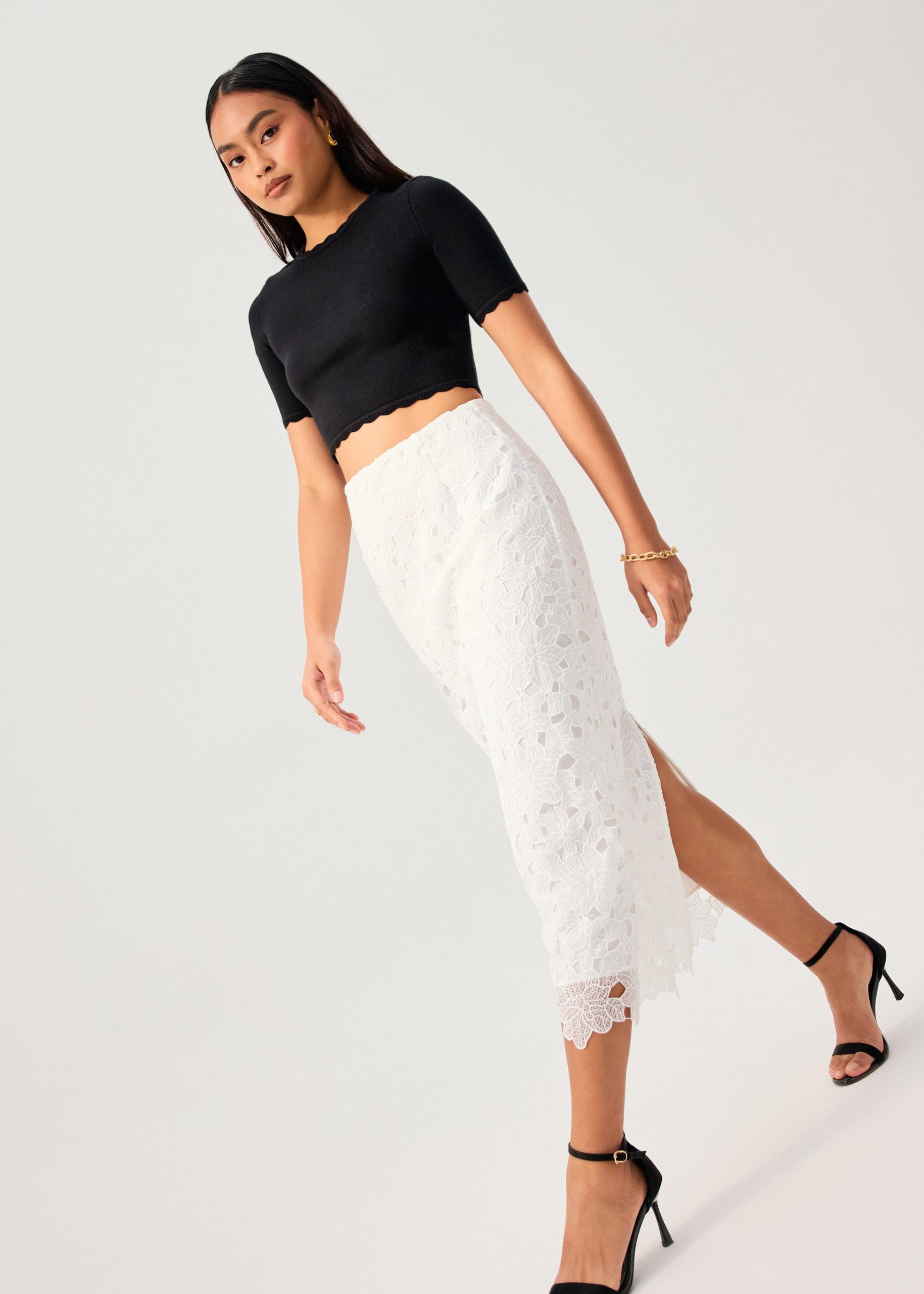 Raisa Knit Scallop Edge Crop Top - Image 3
