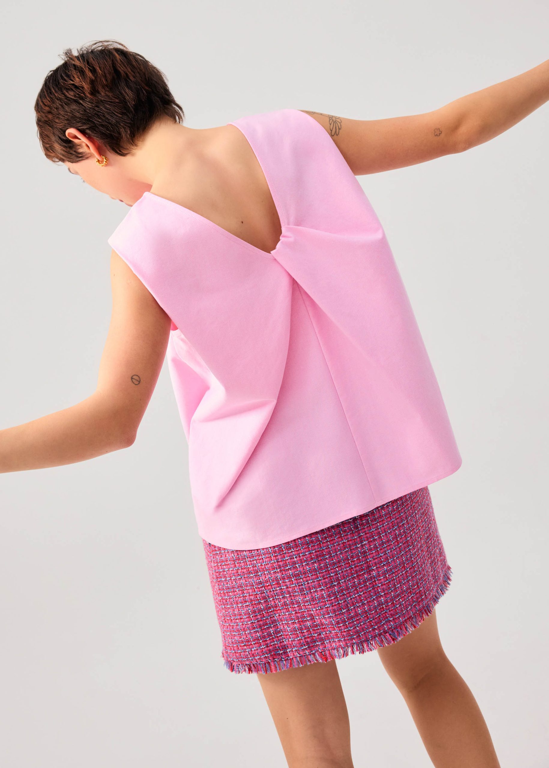 Reversible Relaxed Cotton Knot Shell Top - Image 9