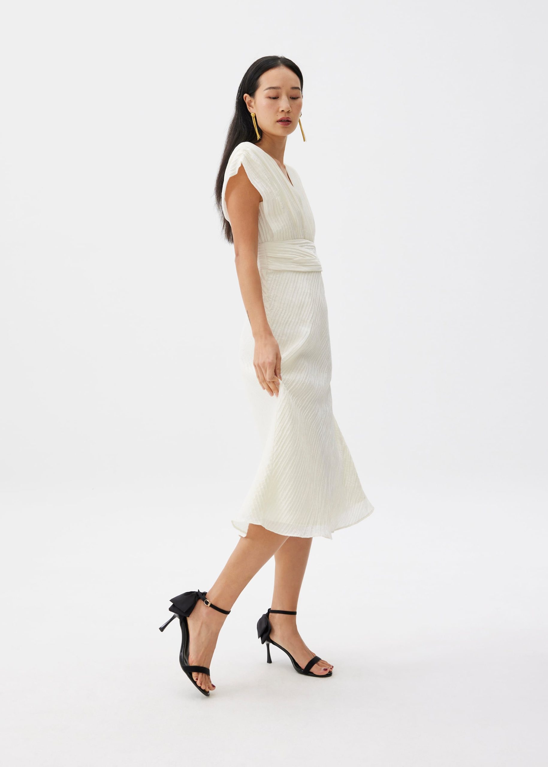 V-neck Fit & Flare Midi Dress - Image 3