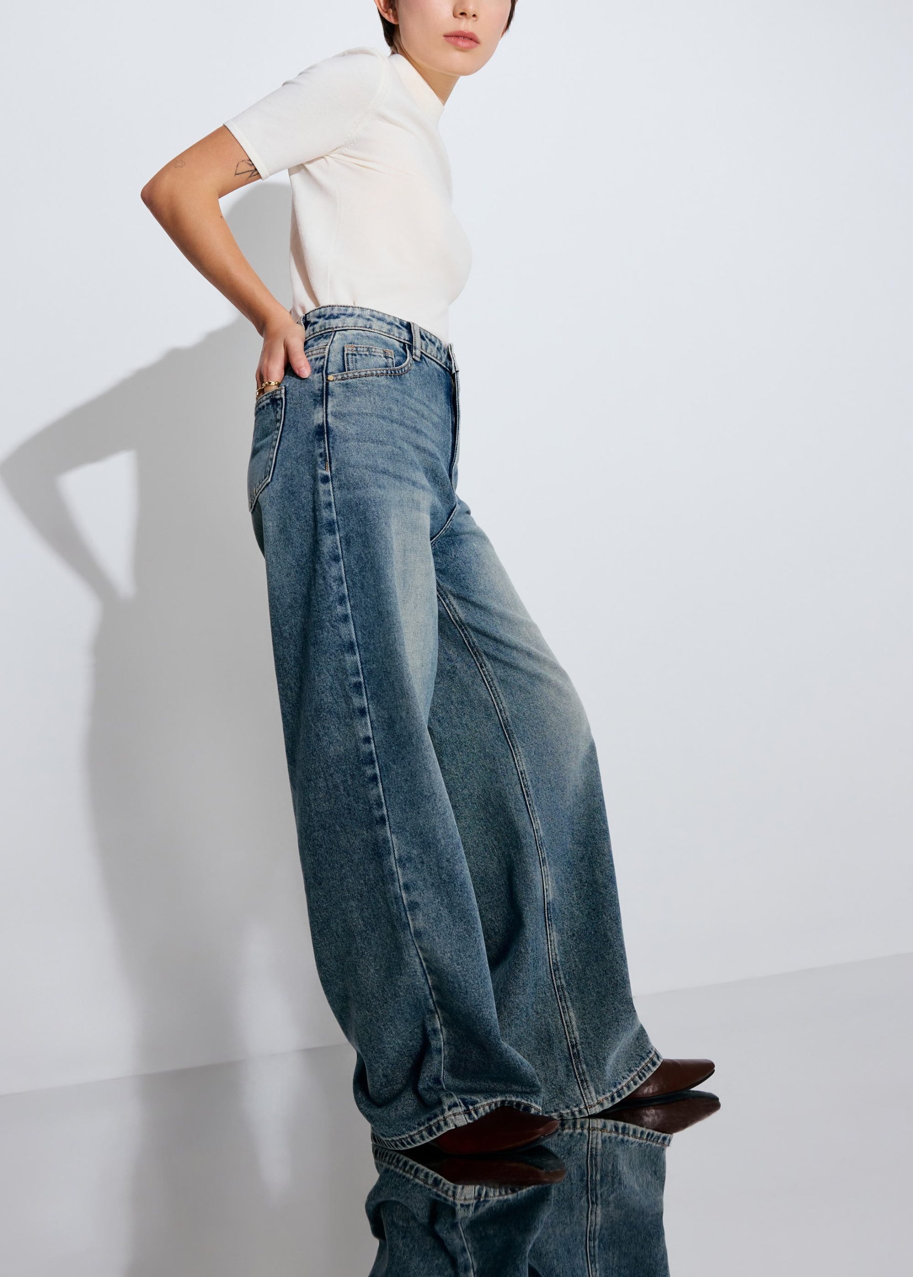 Tzuyu Denim Straight Leg Jeans - Image 3