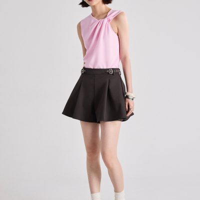 Buckle Belt Flare Shorts