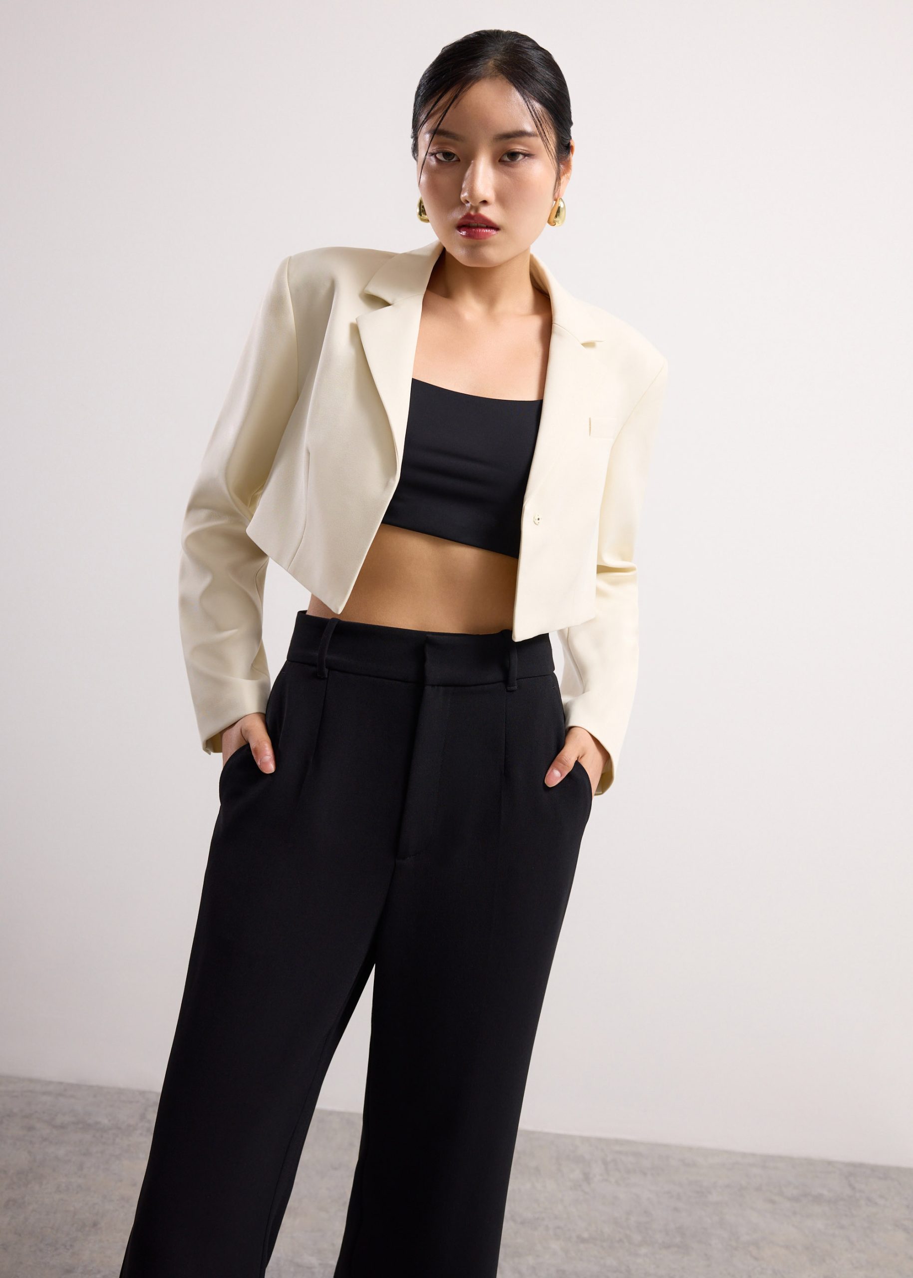 RuchedReady® Oversized Front Wrap Crop Blazer - Image 14