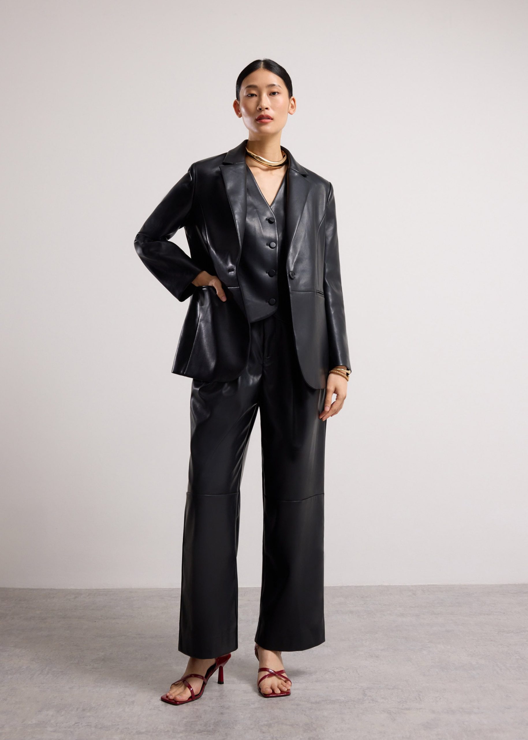 RuchedReady® Rachel Relaxed Vegan Leather Longline Blazer - Image 3