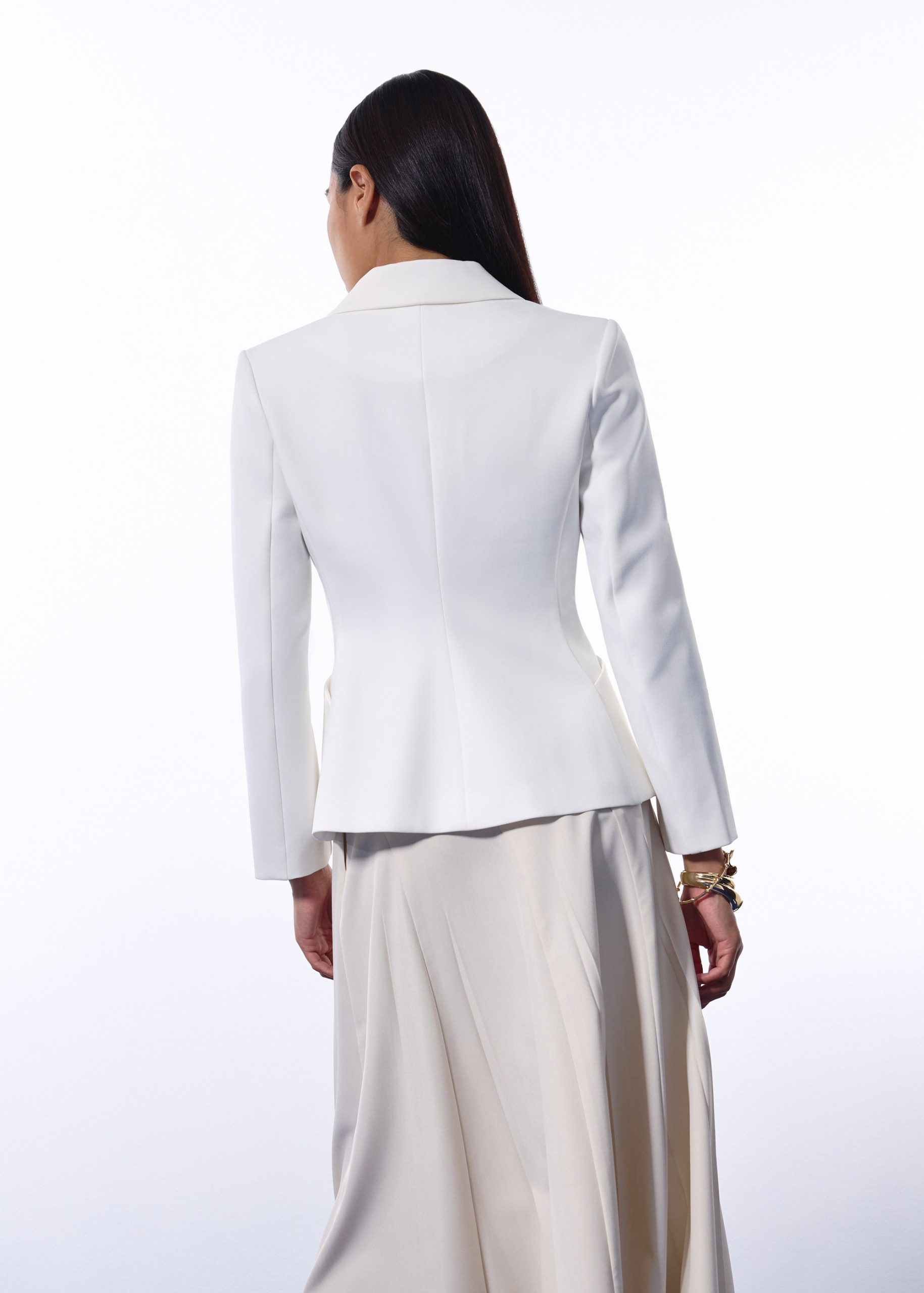 RuchedReady® Ling Collared Cinched Waist Top - Image 10