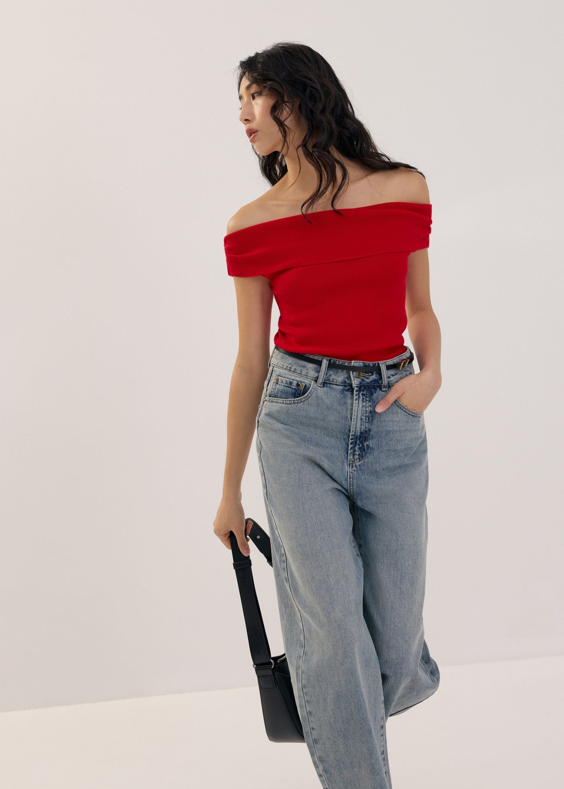 Knit Fitted Off Shoulder Top - Image 7