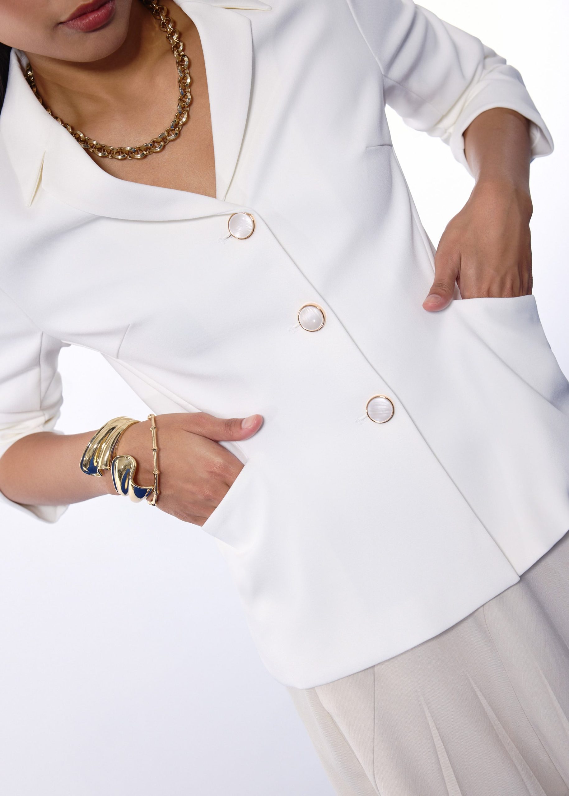 RuchedReady® Ling Collared Cinched Waist Top - Image 13