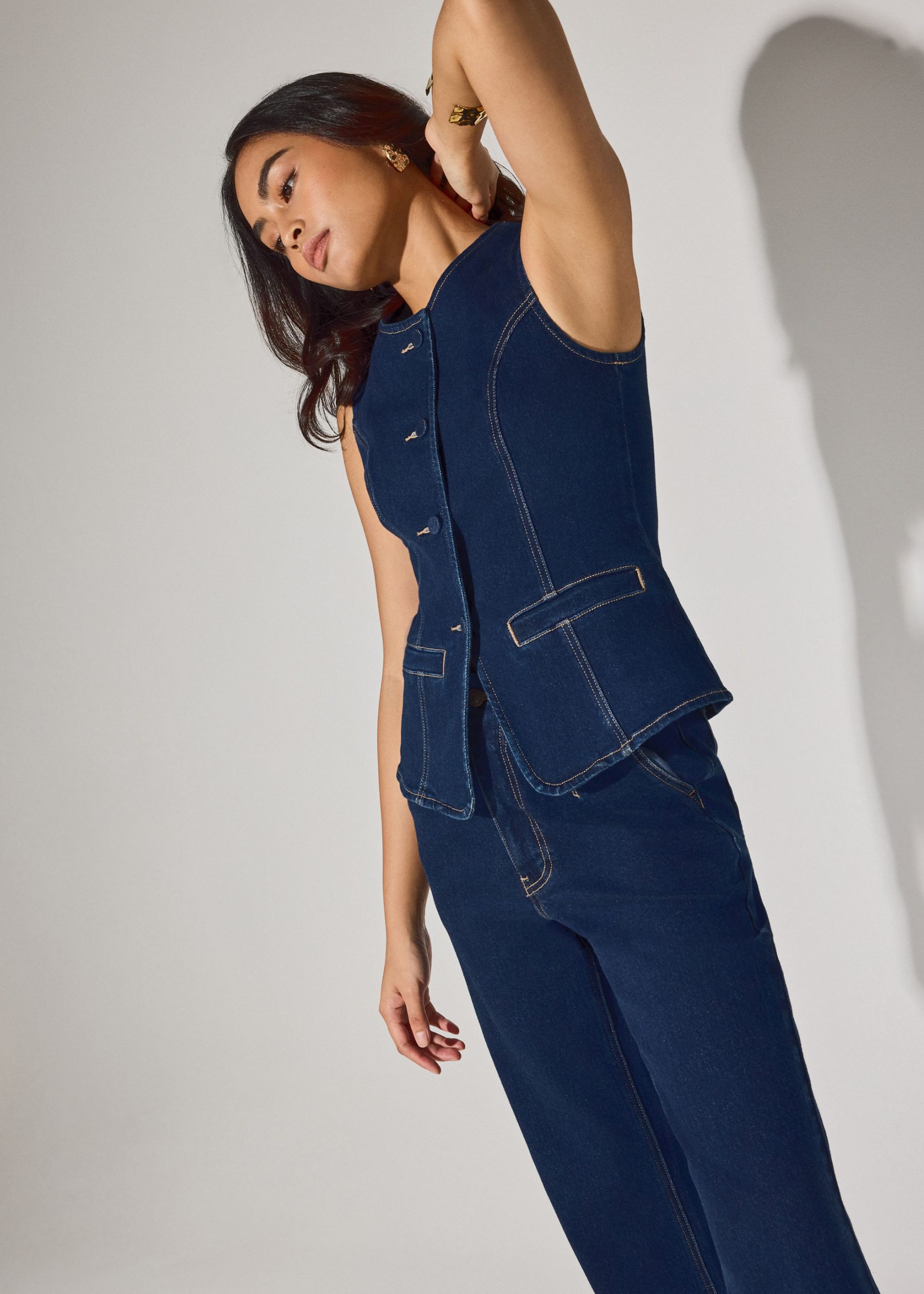 Denim Round Neck Fitted Vest - Image 3
