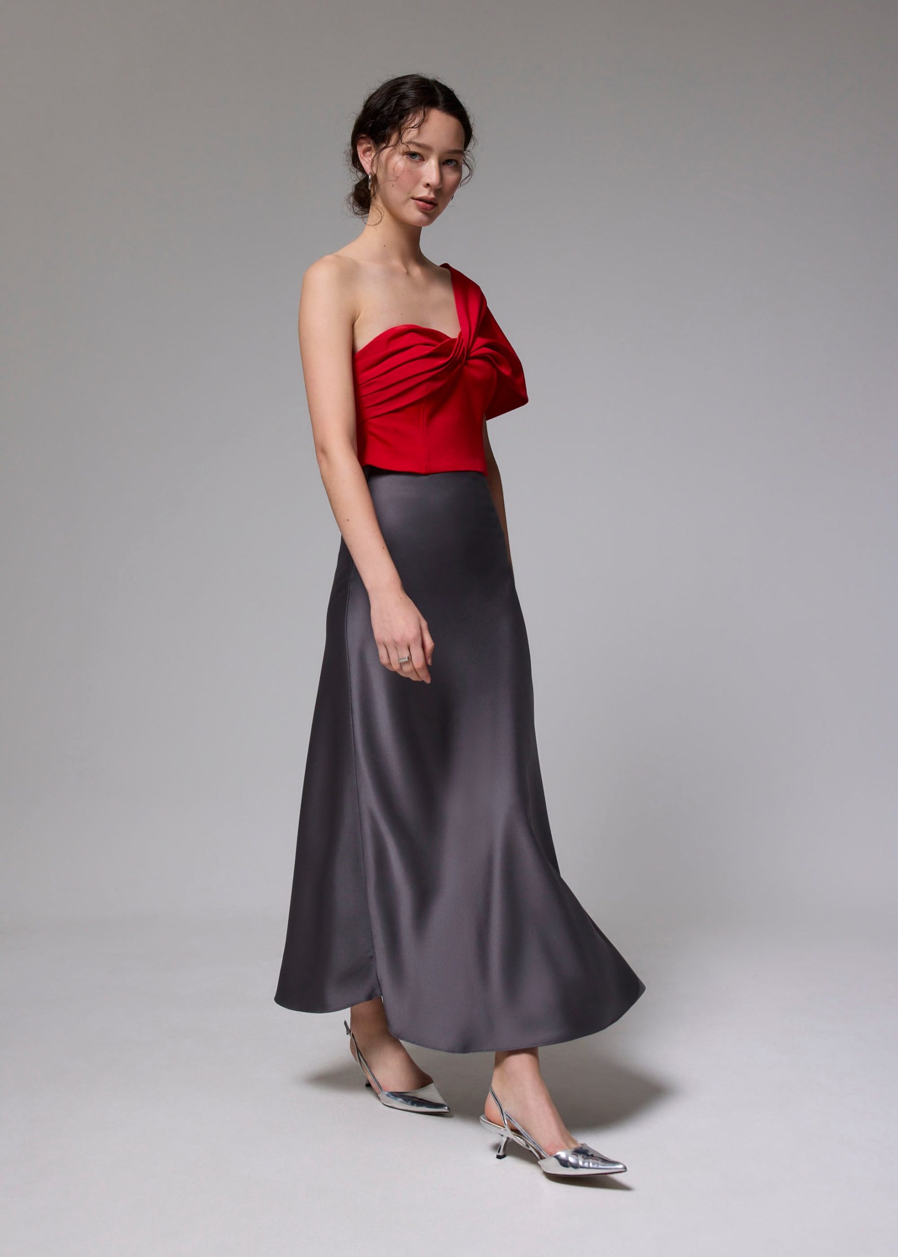 BraFree by LB Asymmetric Front Twist Top - Image 8