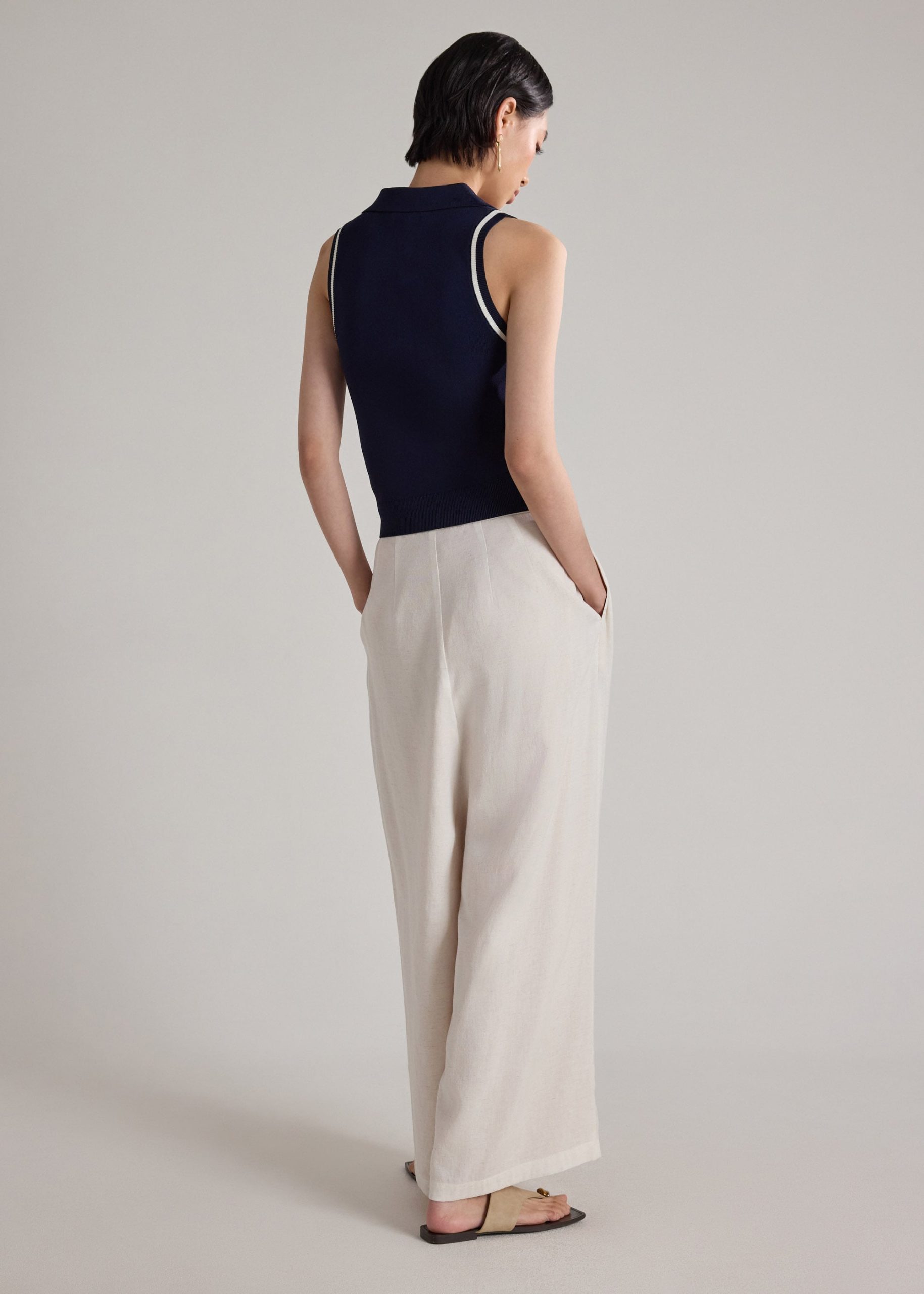Rora Contrast Knit Polo Top - Image 4
