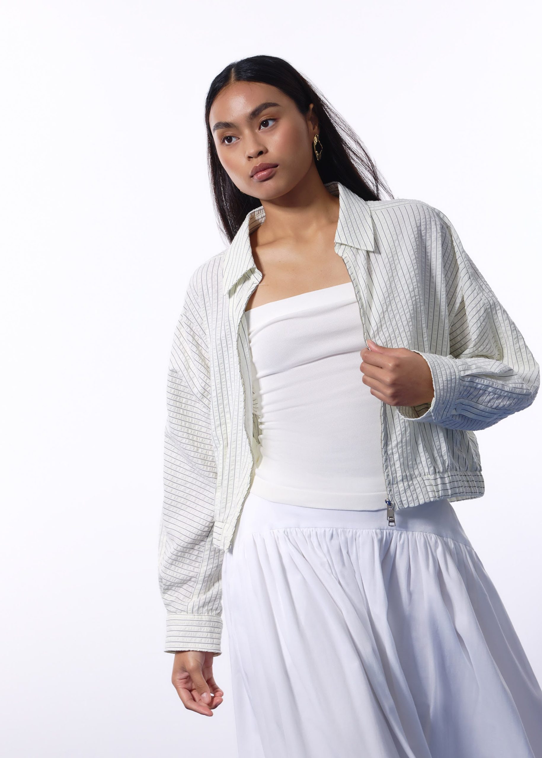 RuchedReady® Relaxed Pinstripe Seersucker Collared Crop Jacket - Image 7