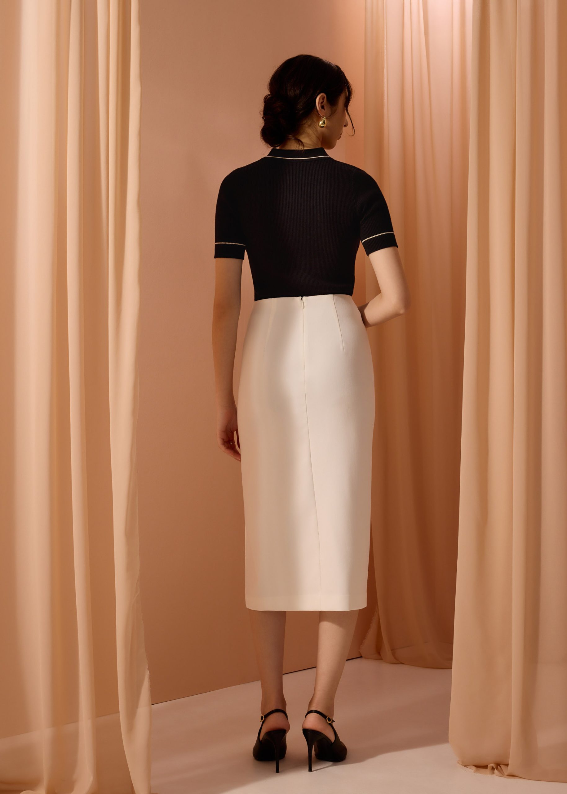 Mei Elastic High Slit Column Midi Skirt - Image 13