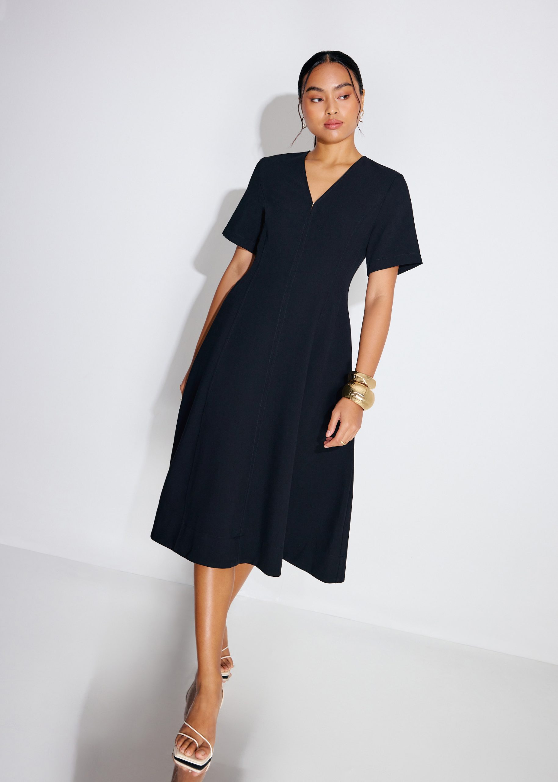 Sofi V-neck Short Sleeve Fit & Flare Midaxi Dress - Image 6