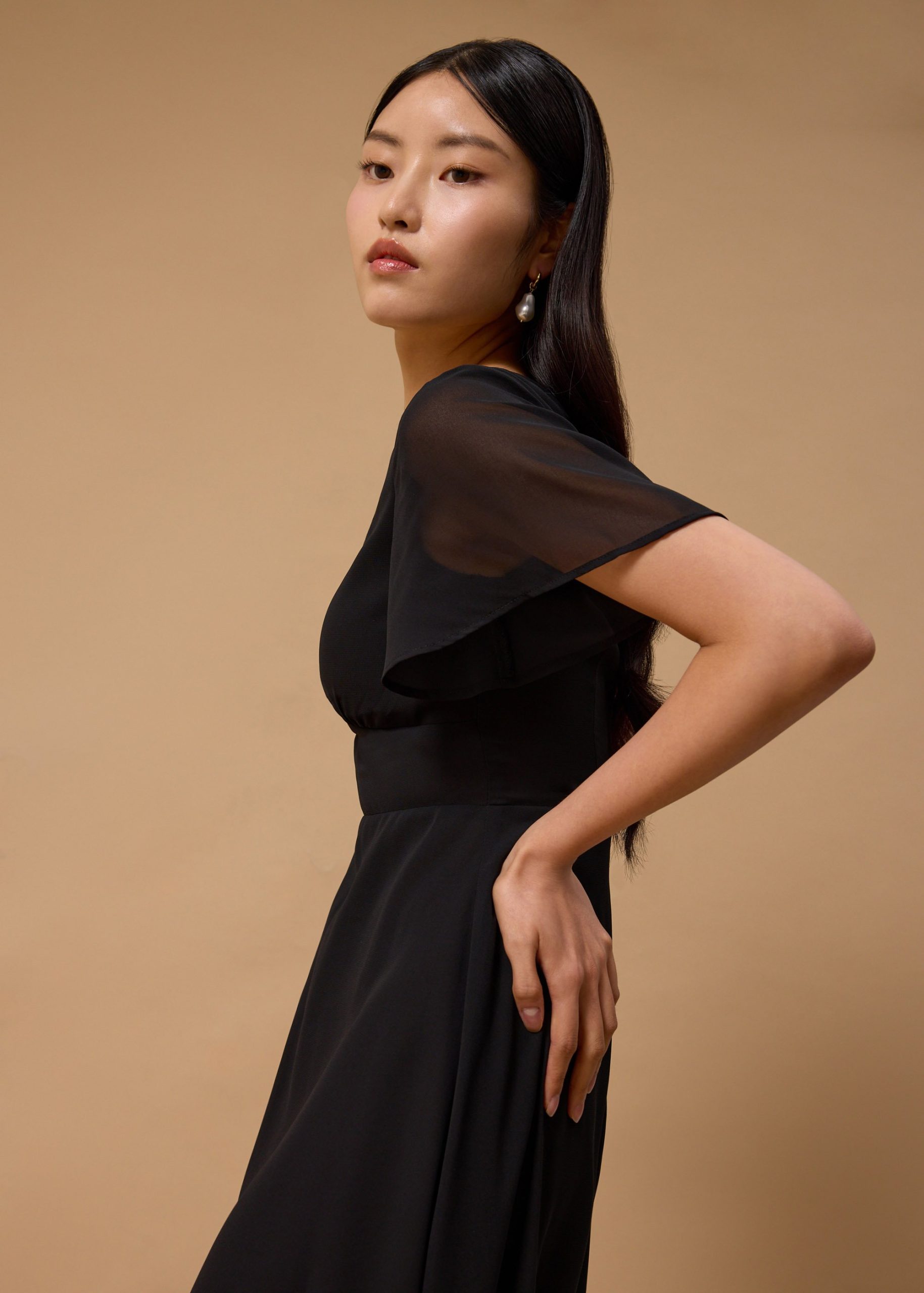 BraFree by LB Georgette Flutter Sleeve Bias Cut Midi Dress - Image 4
