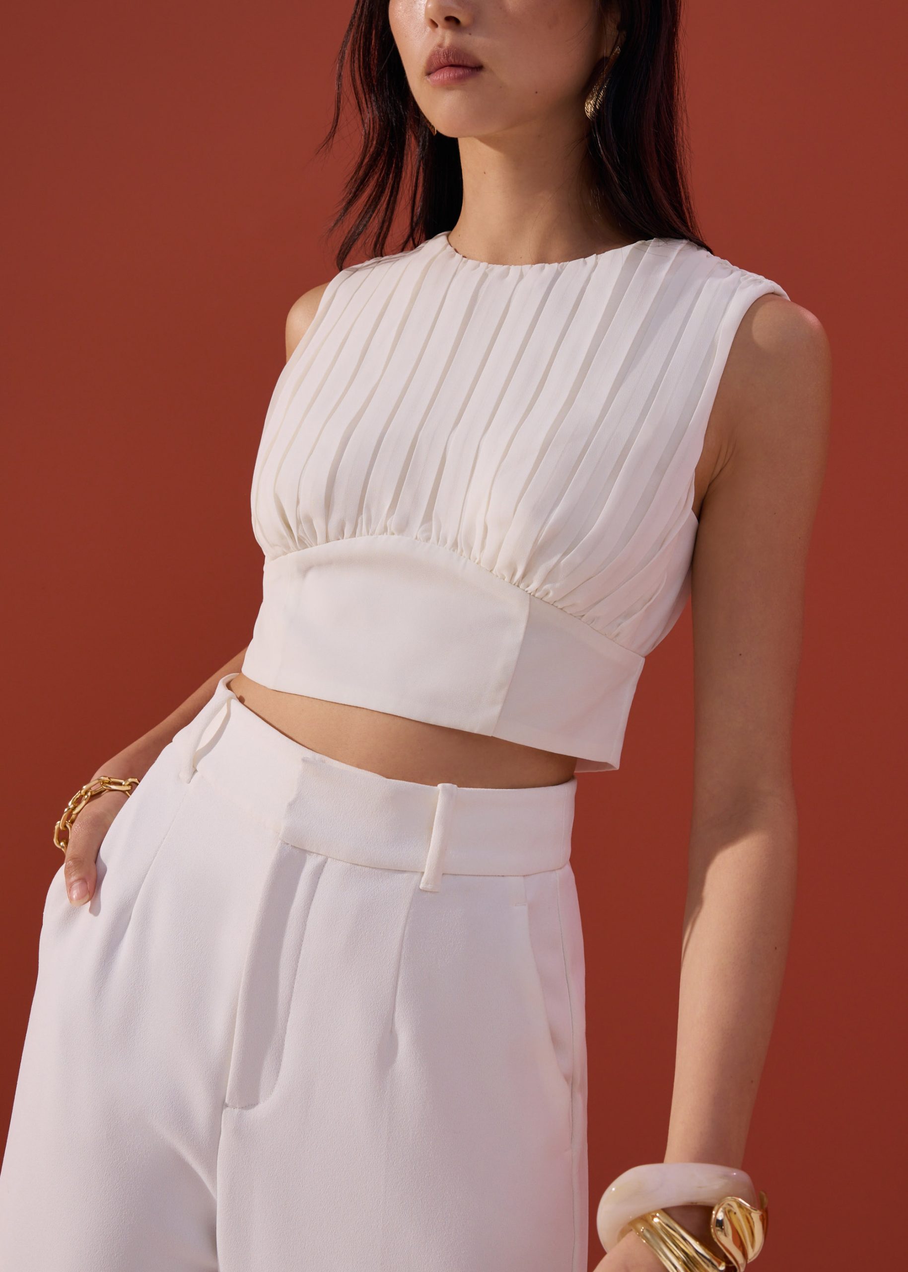 Tie Back Round Neck Crop Top - Image 10