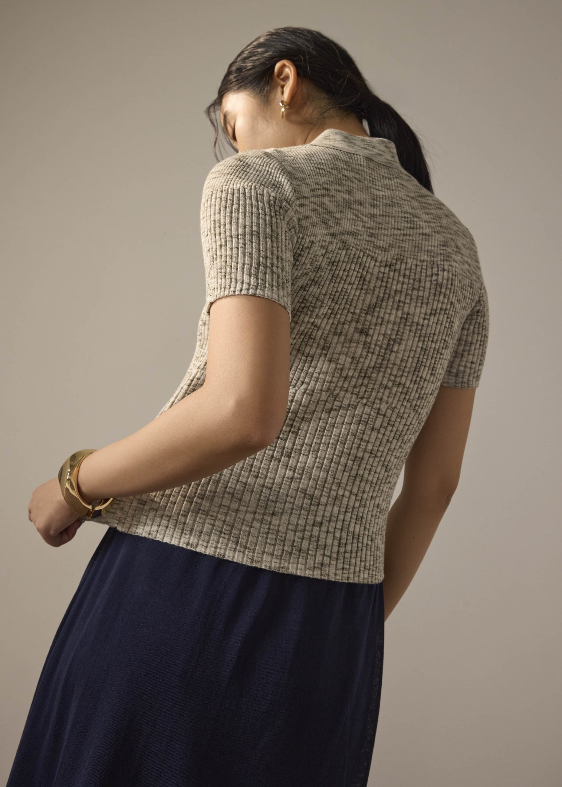 Duo Tone Knit Fitted Top - Image 5