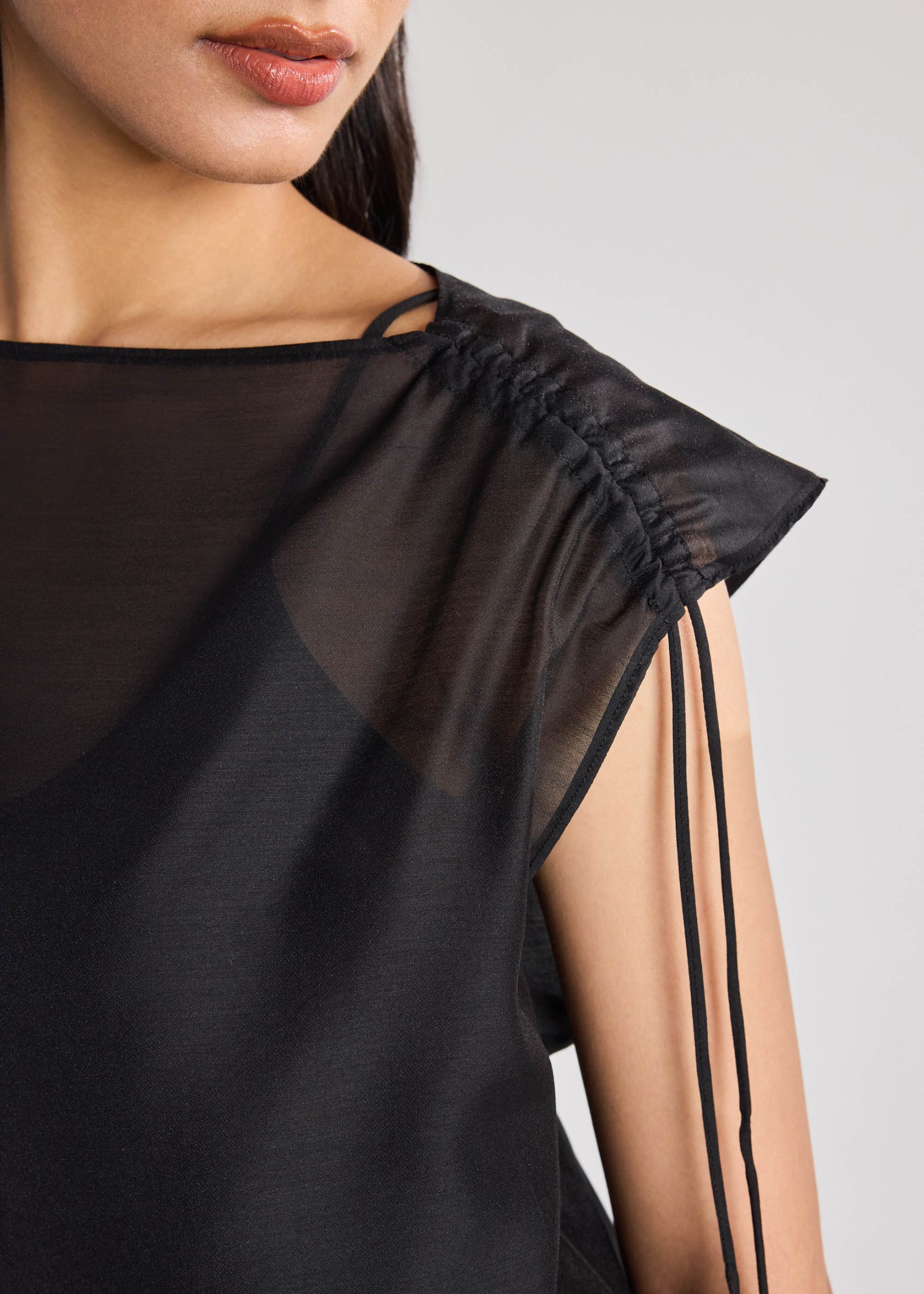 Cahya Organza Top - Image 6
