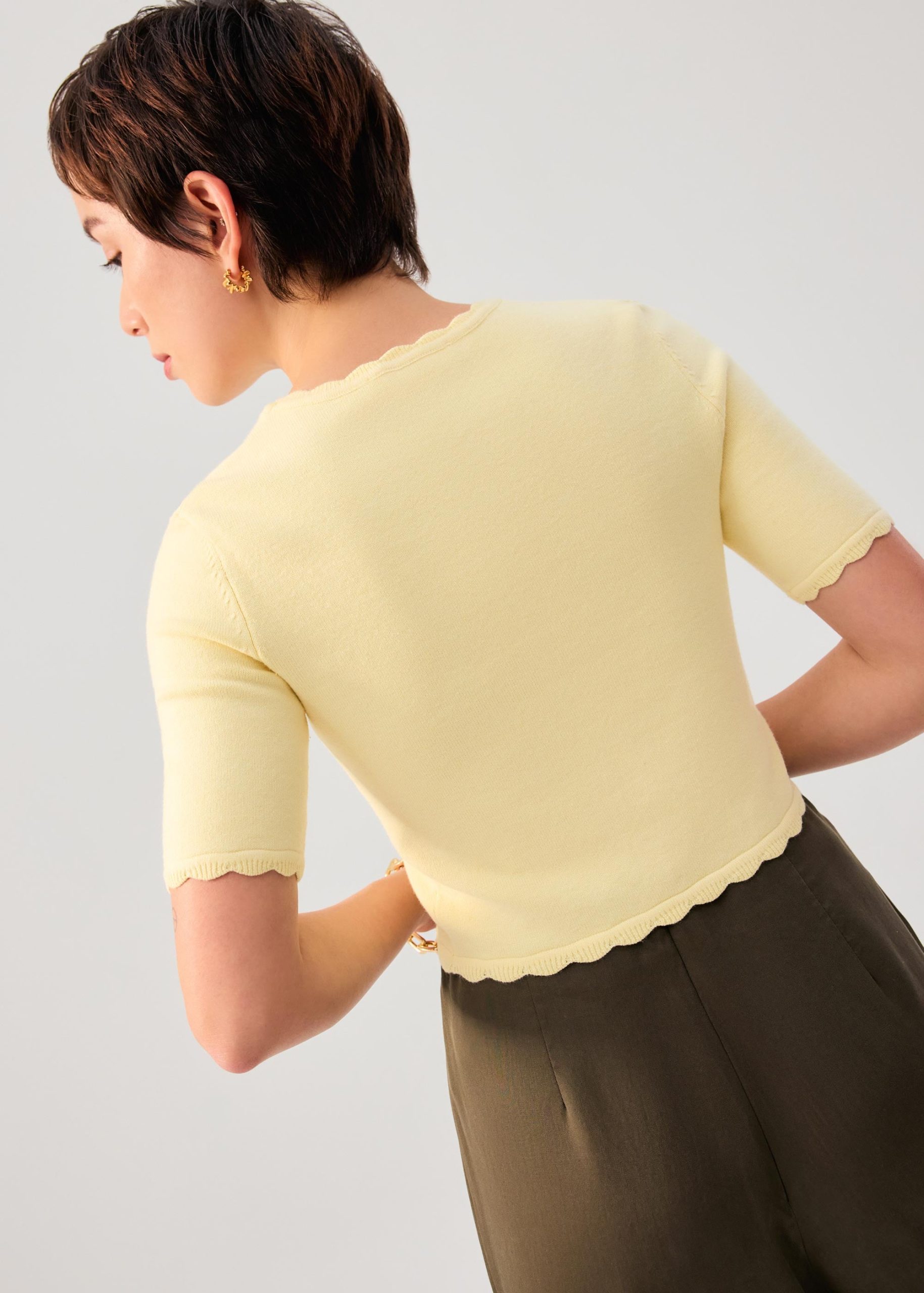Raisa Knit Scallop Edge Crop Top - Image 25