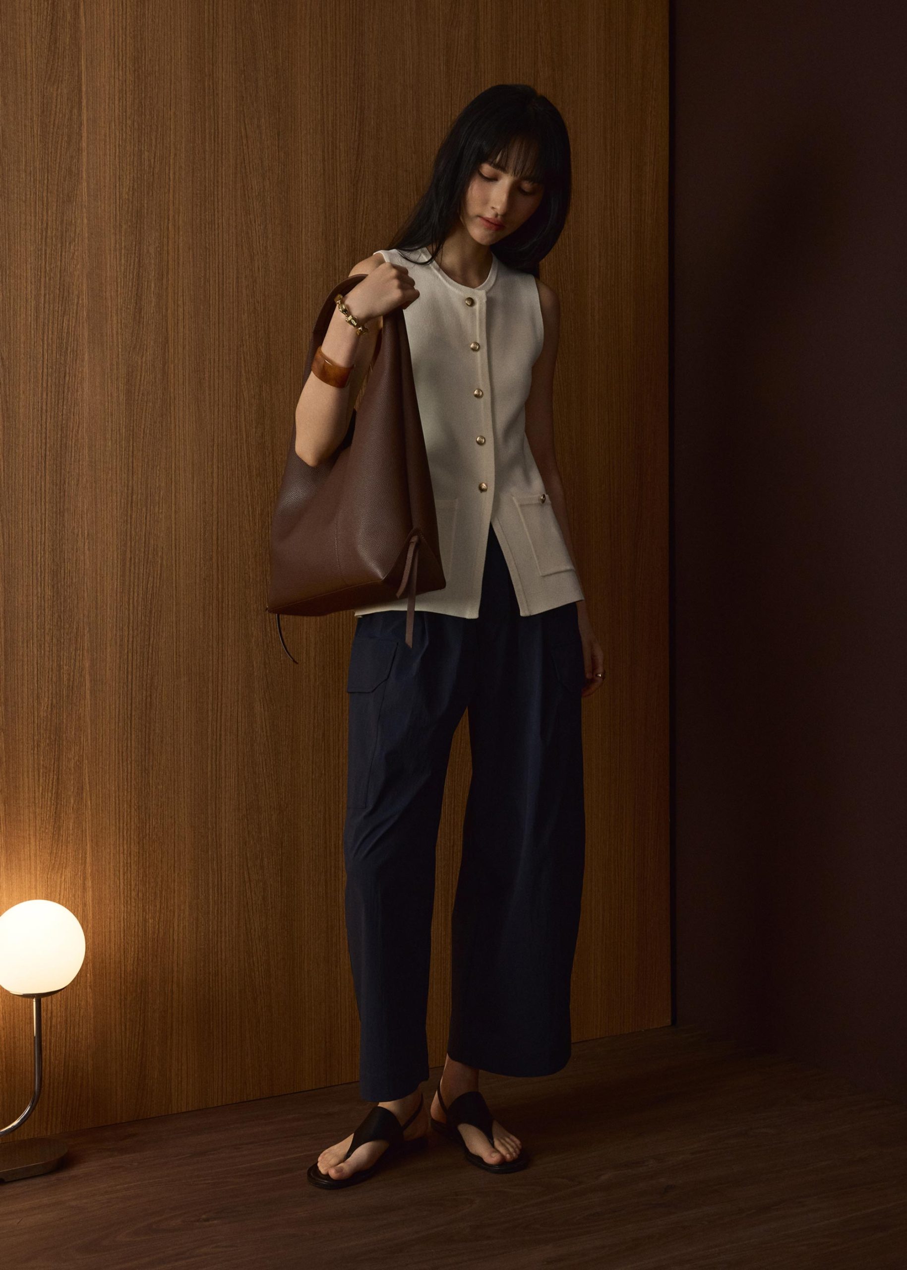 Ayami Knit Fitted Vest - Image 4