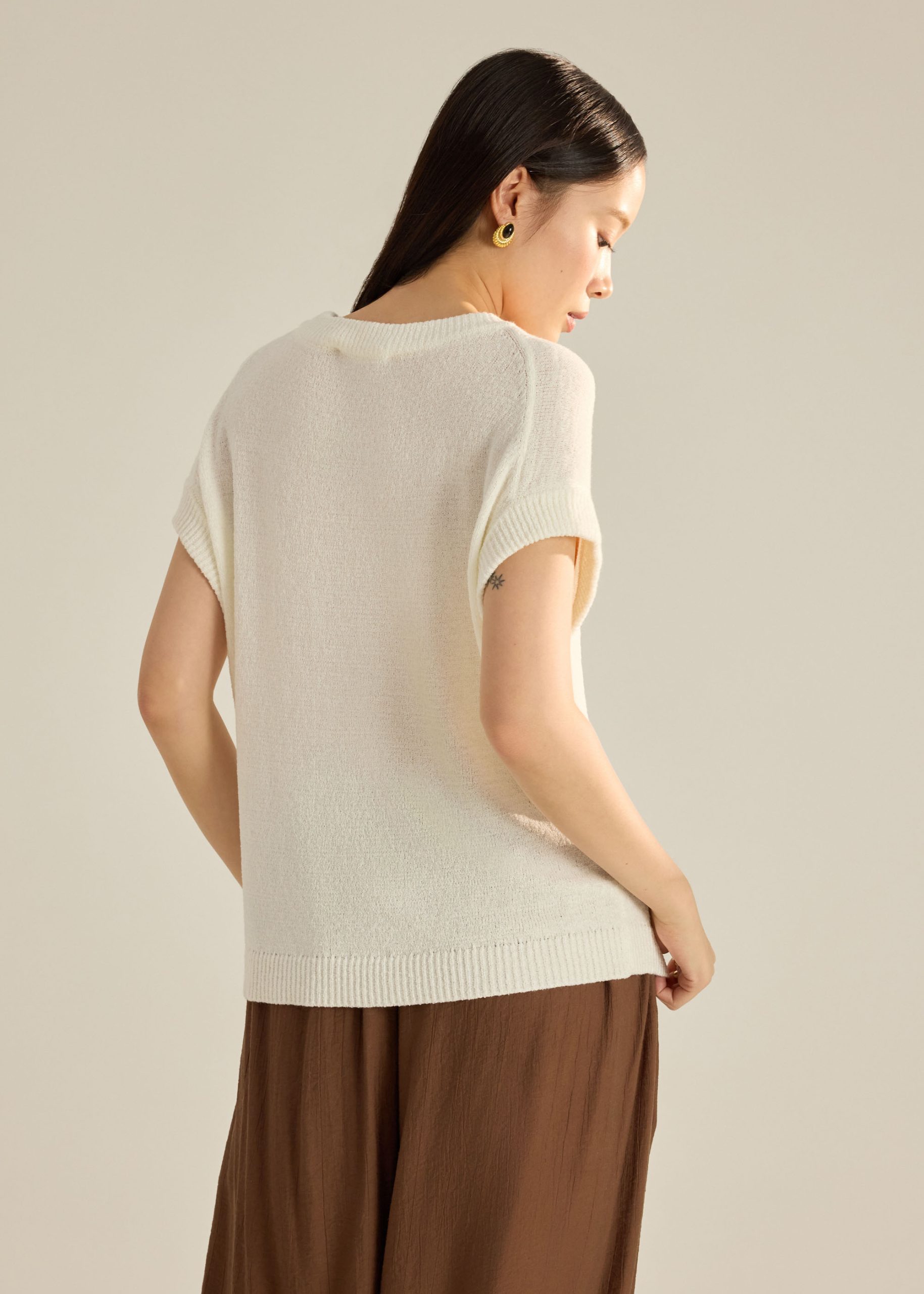 Knit Relaxed Round Neck Top - Image 15