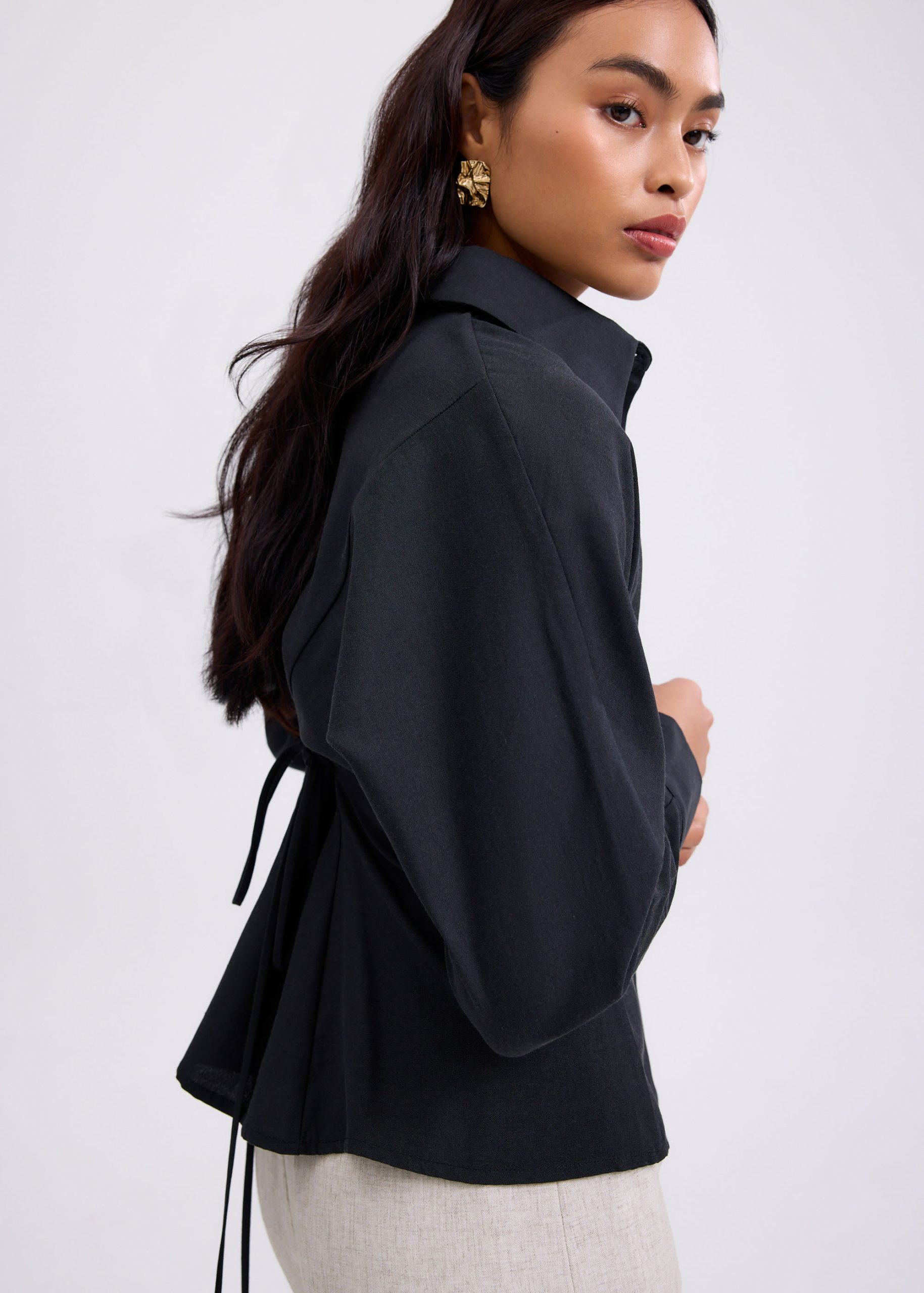 RuchedReady® Lily Cinch Waist Collared Shirt - Image 4