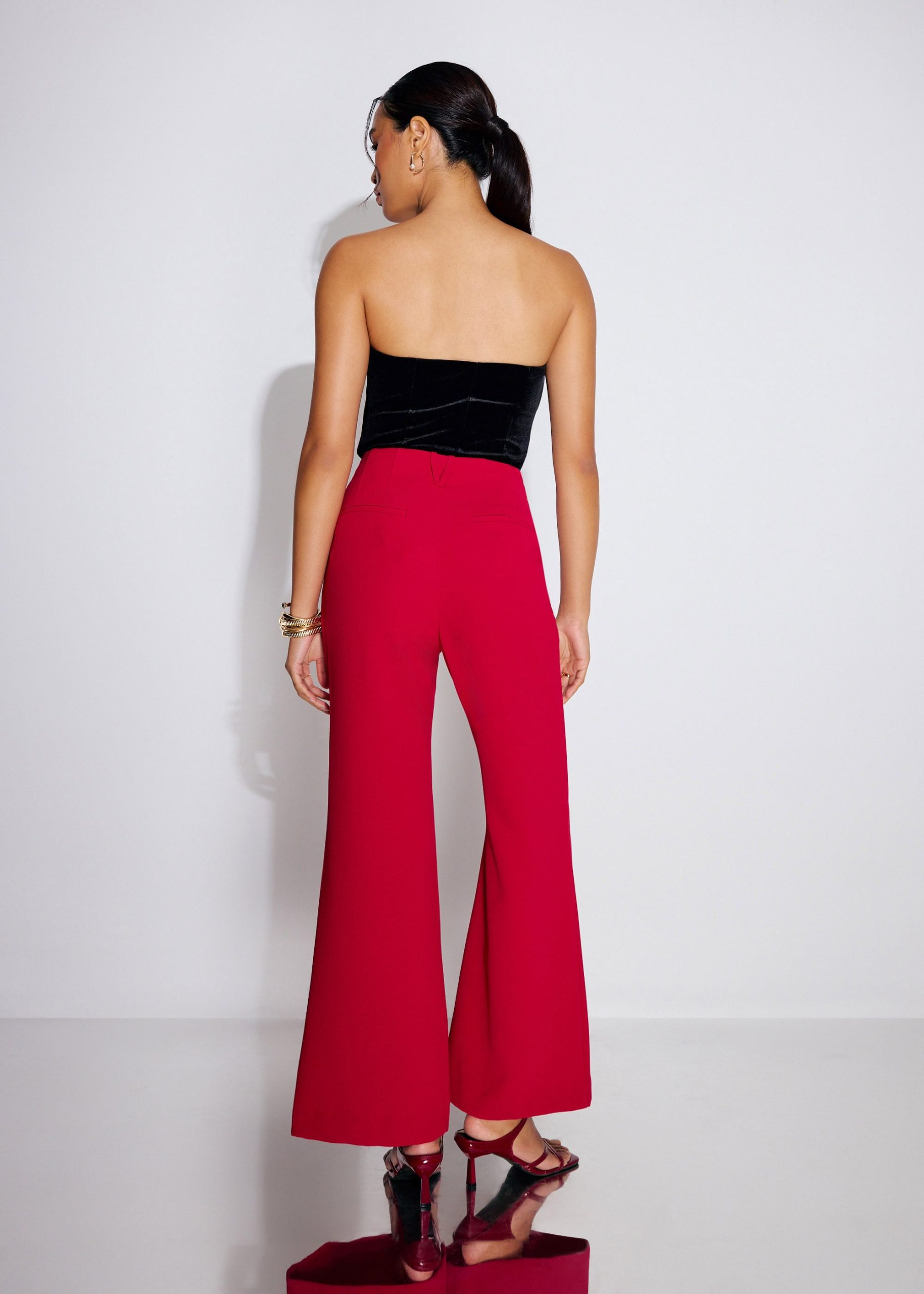 Leggy??Pvara Crepe Kick Flare Pants - Image 14