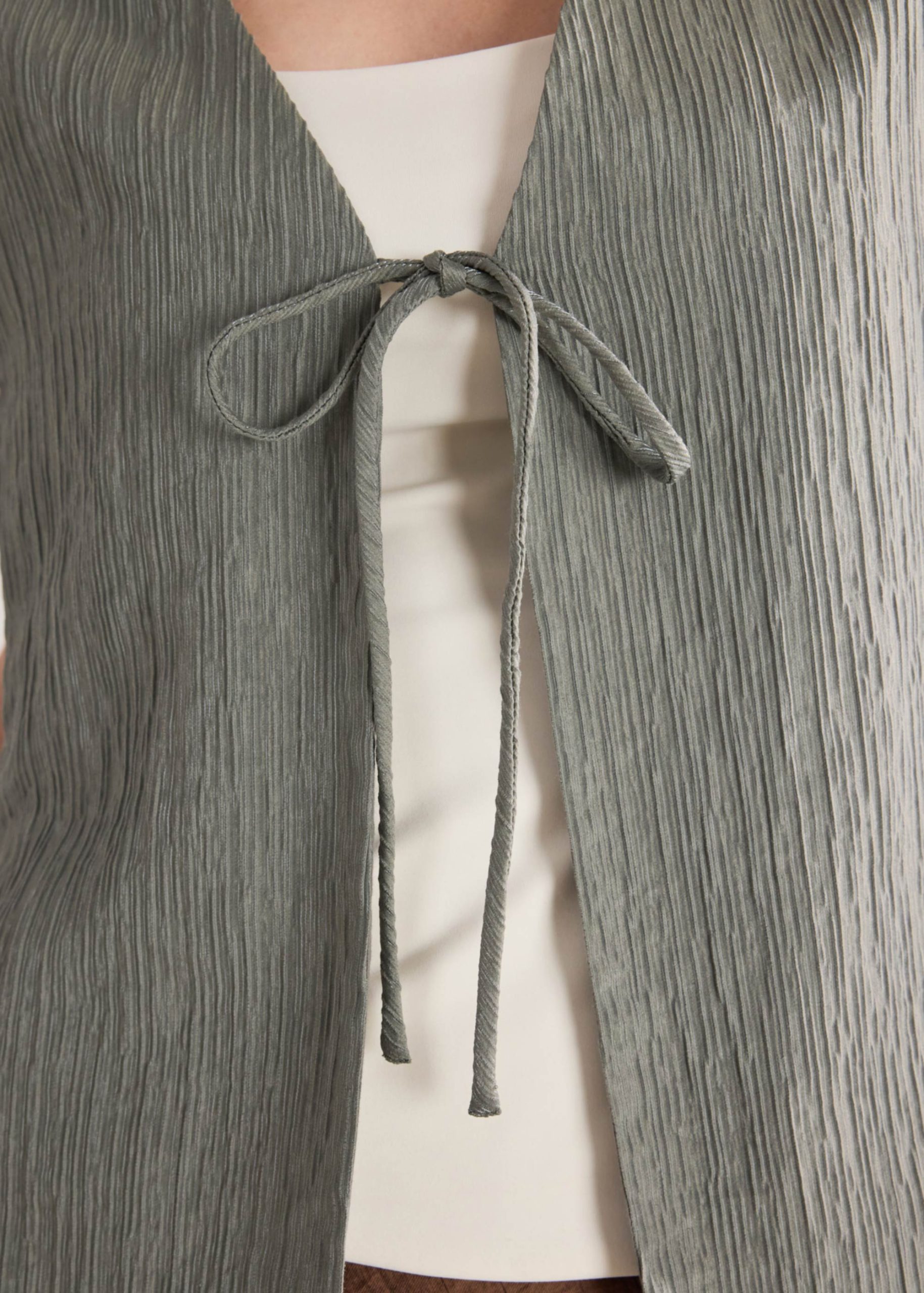 Multi-way Textured Long Vest - Image 12