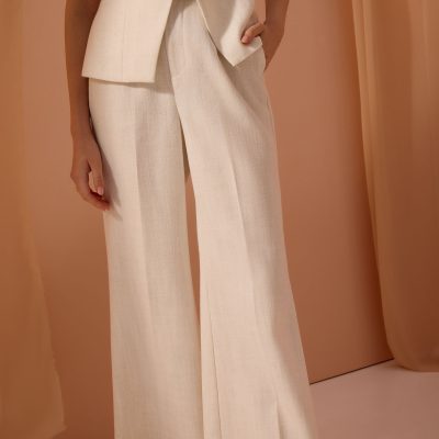 Leggy??Pvara Textured Flare Pants