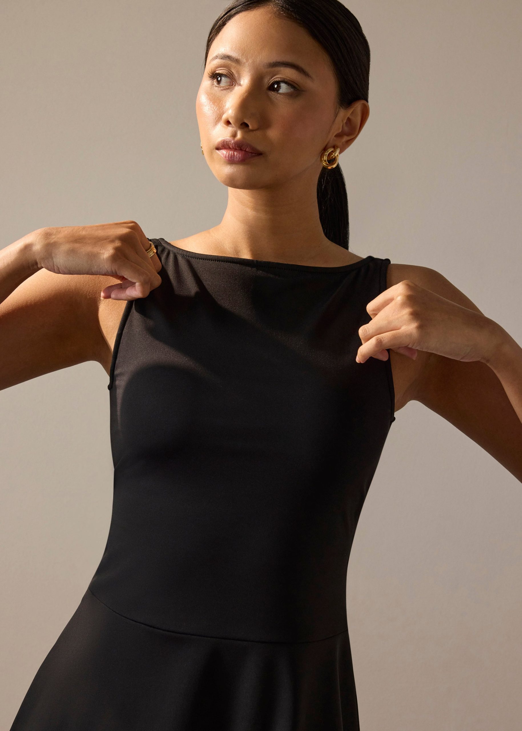BraFree by LB Multi-way Jersey Mini Dress - Image 6