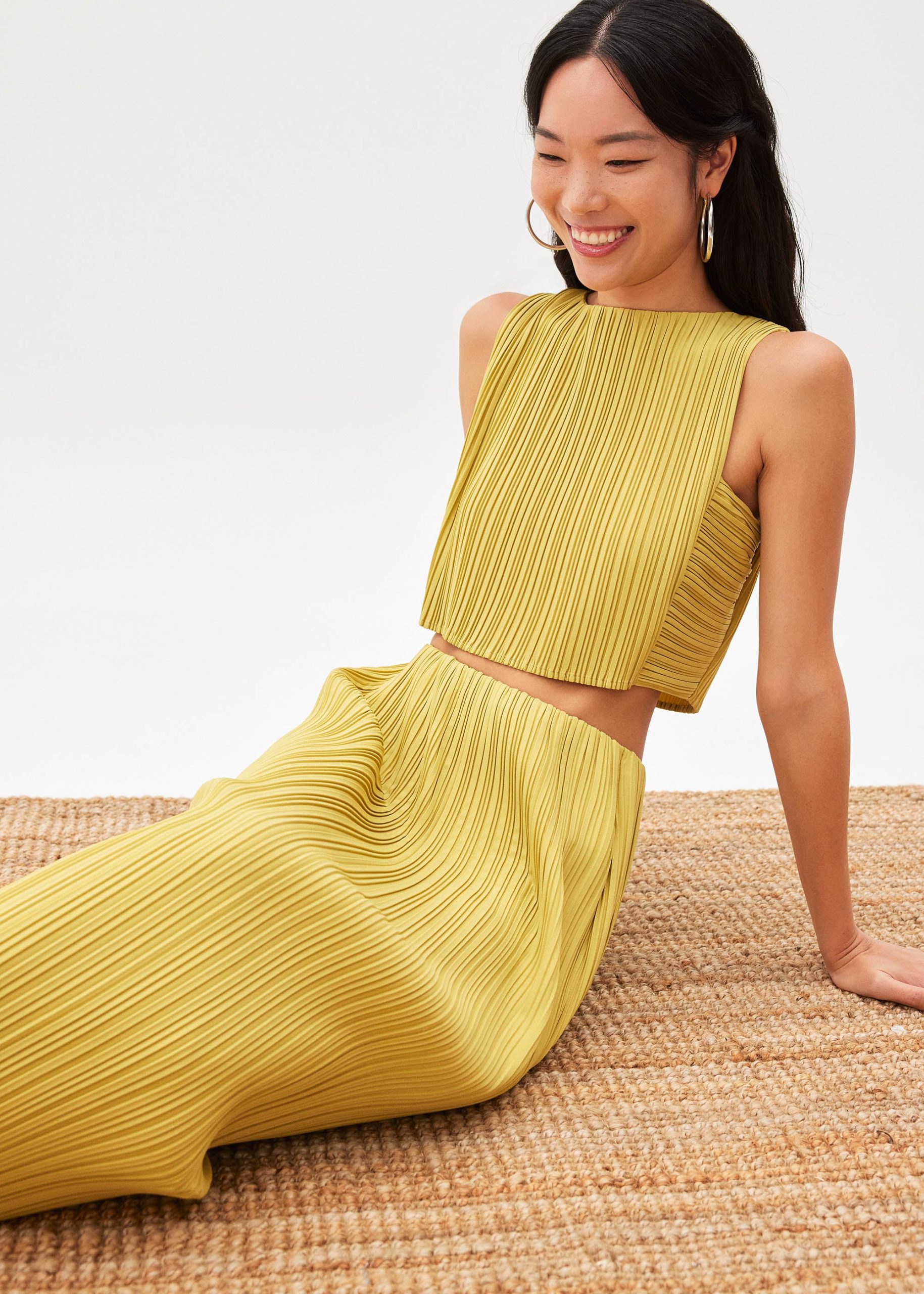 Dez Pleated Boat Neck Crop Top - Image 19
