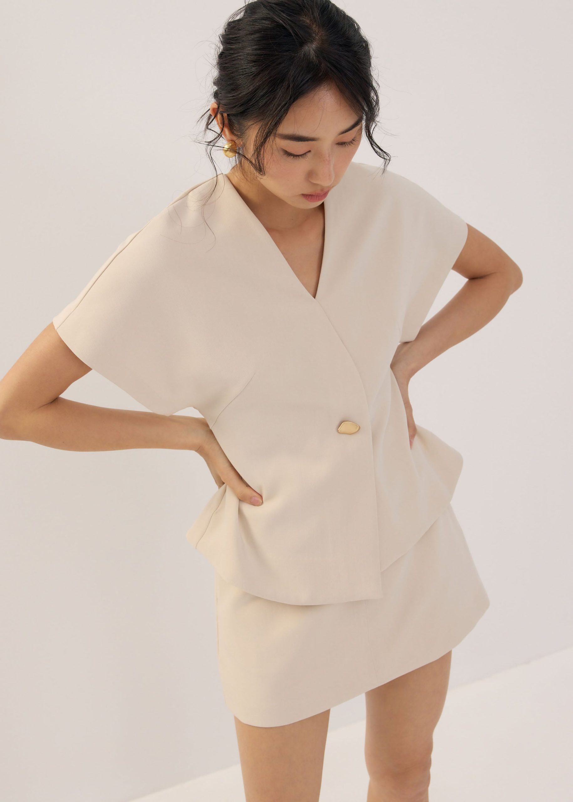 V-neck Batwing Top - Image 7