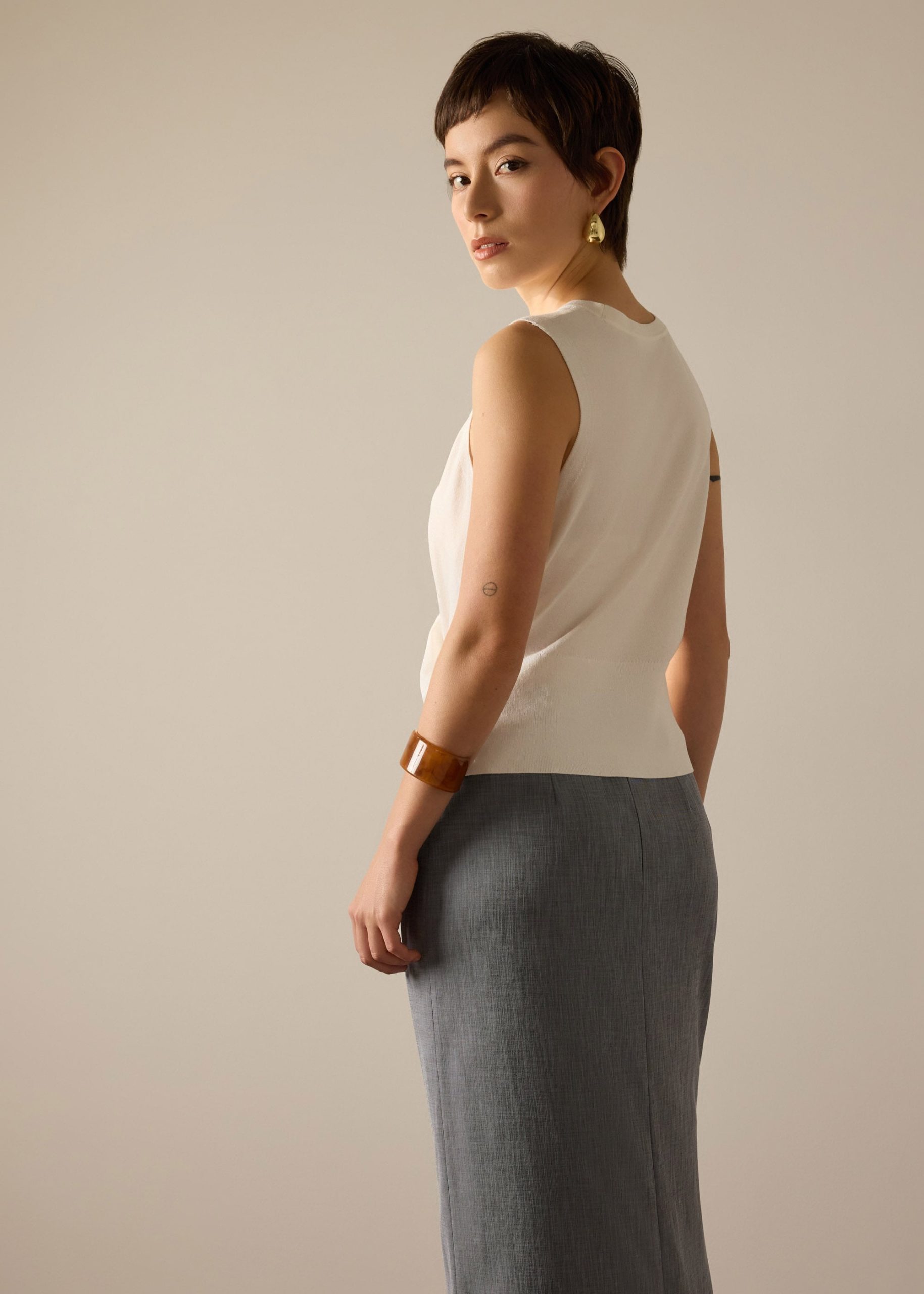 Tasya Knit Cross Over Round Neck Tank Top - Image 14