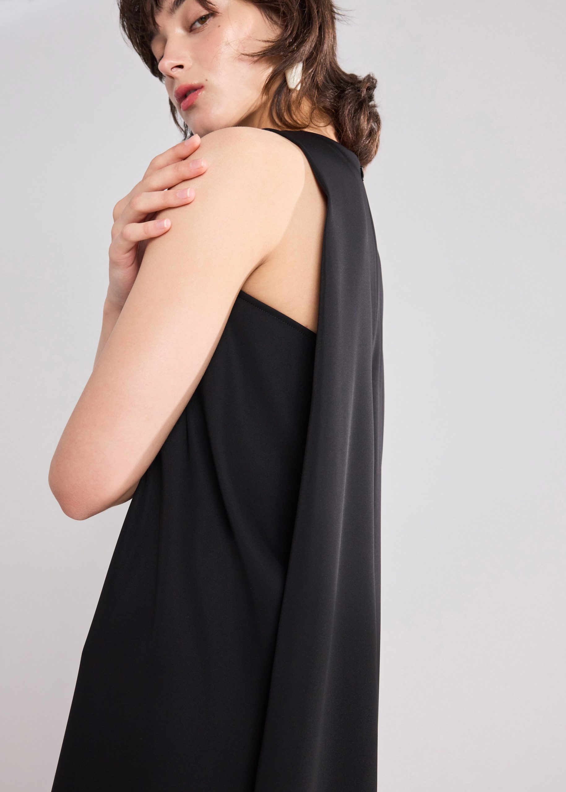 Anitra Shift Dress - Image 6