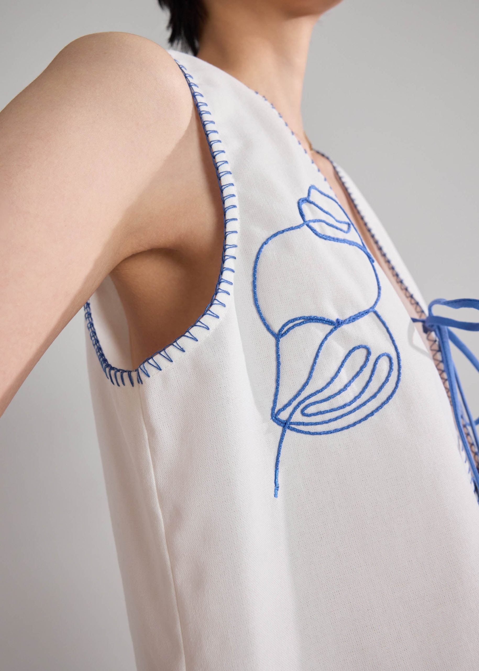 Blanket Stitch Ribbon Tie Top in Coastal Charm Embroidery - Image 12