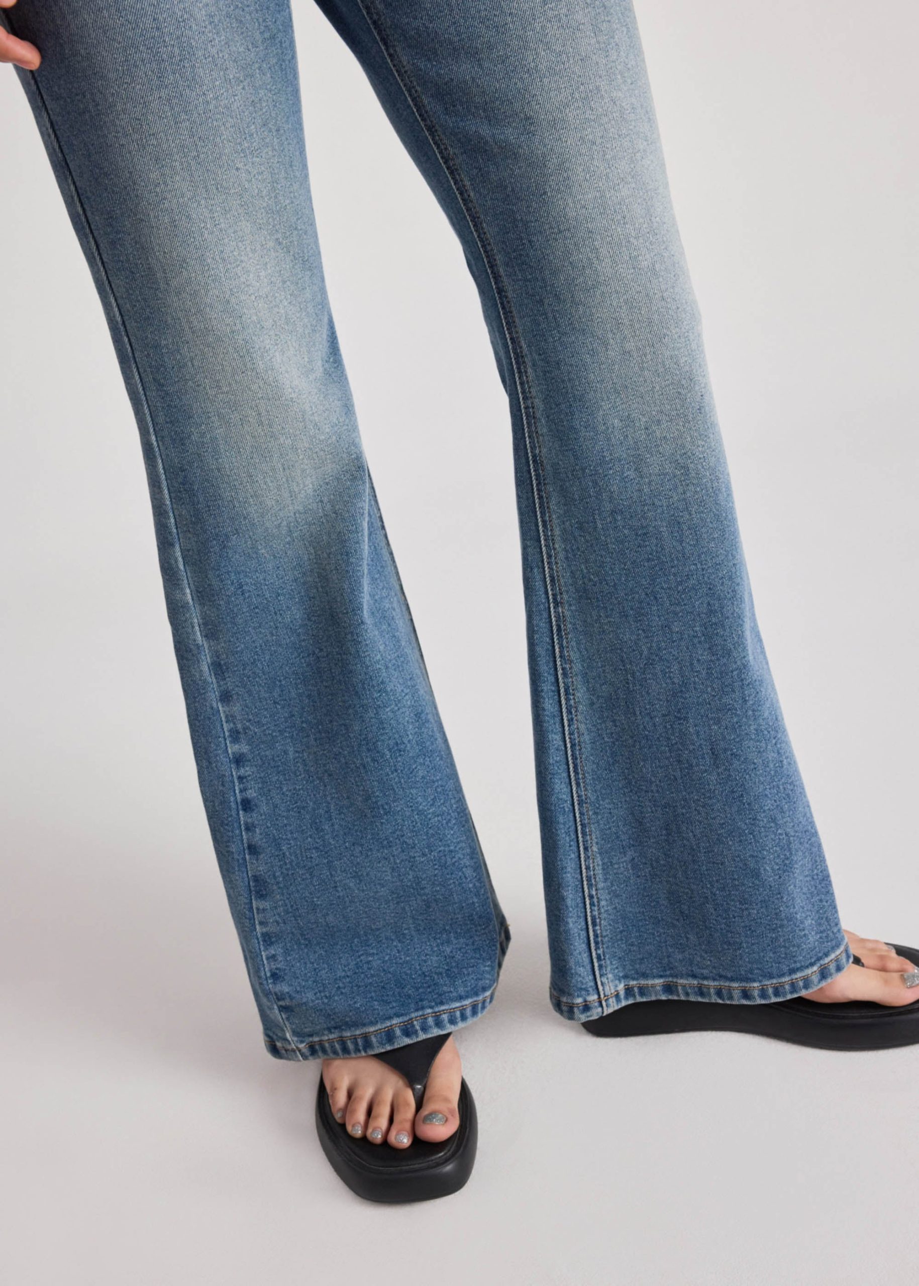 Addison Leggy??Kick Flare Jeans - Image 14