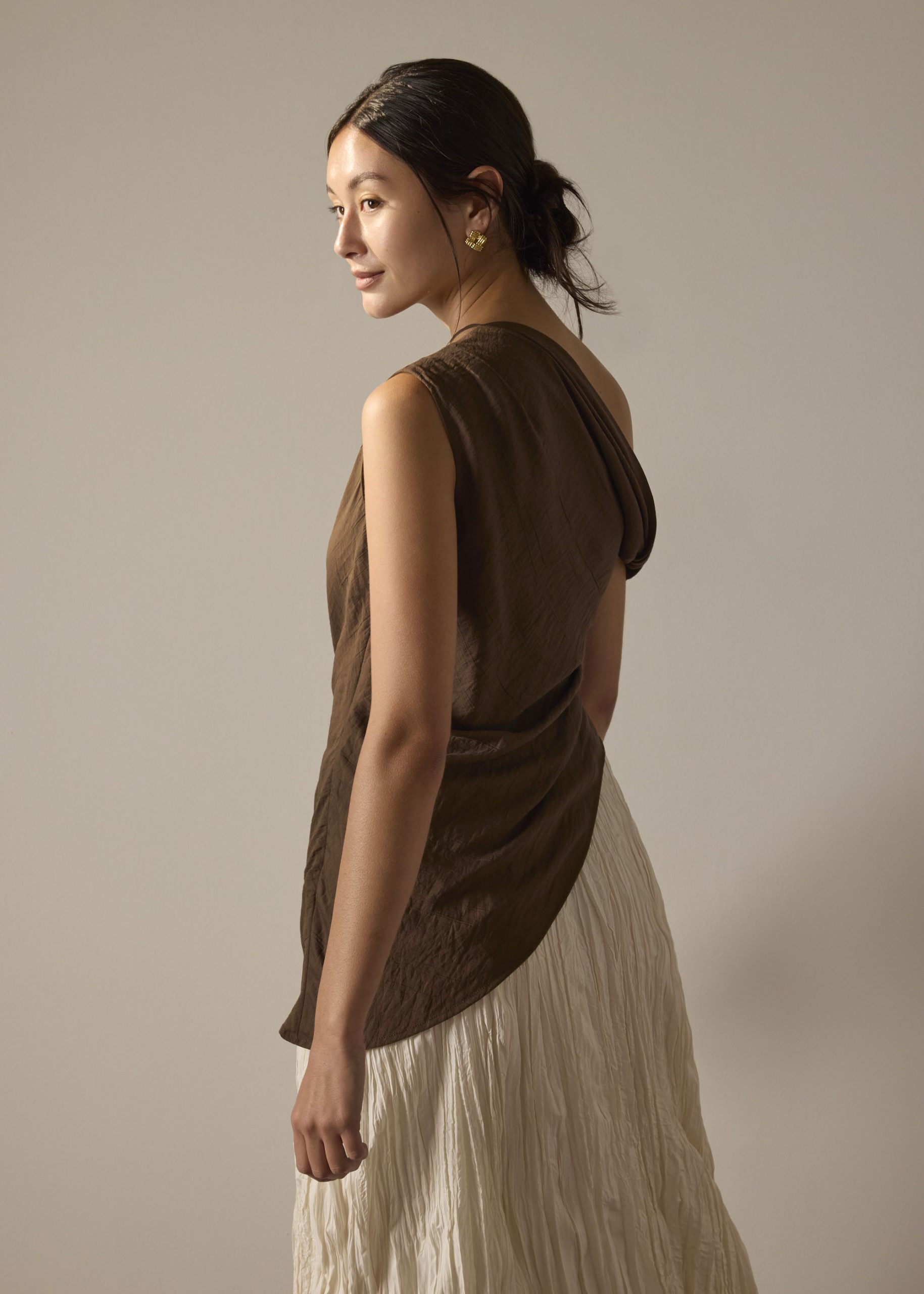 Shoulder Twist Asymmetric Top - Image 12