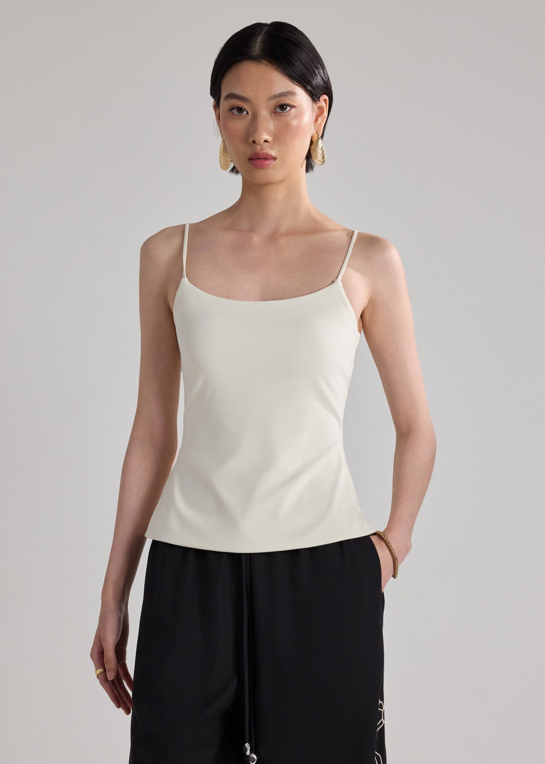 Min BraFree by LB Multi-way Camisole - Image 18