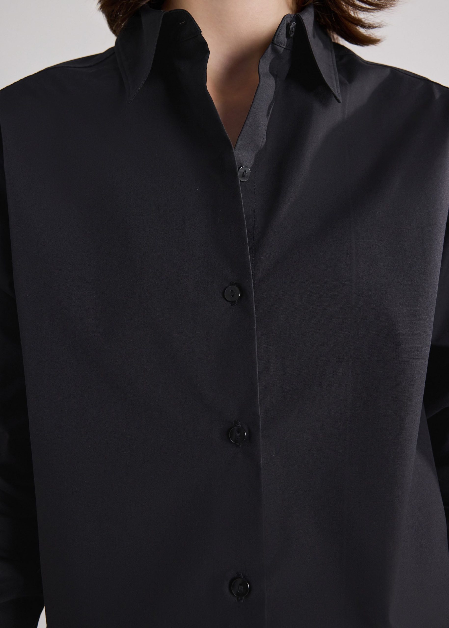 Riley RuchedReady® Crop Shirt - Image 6