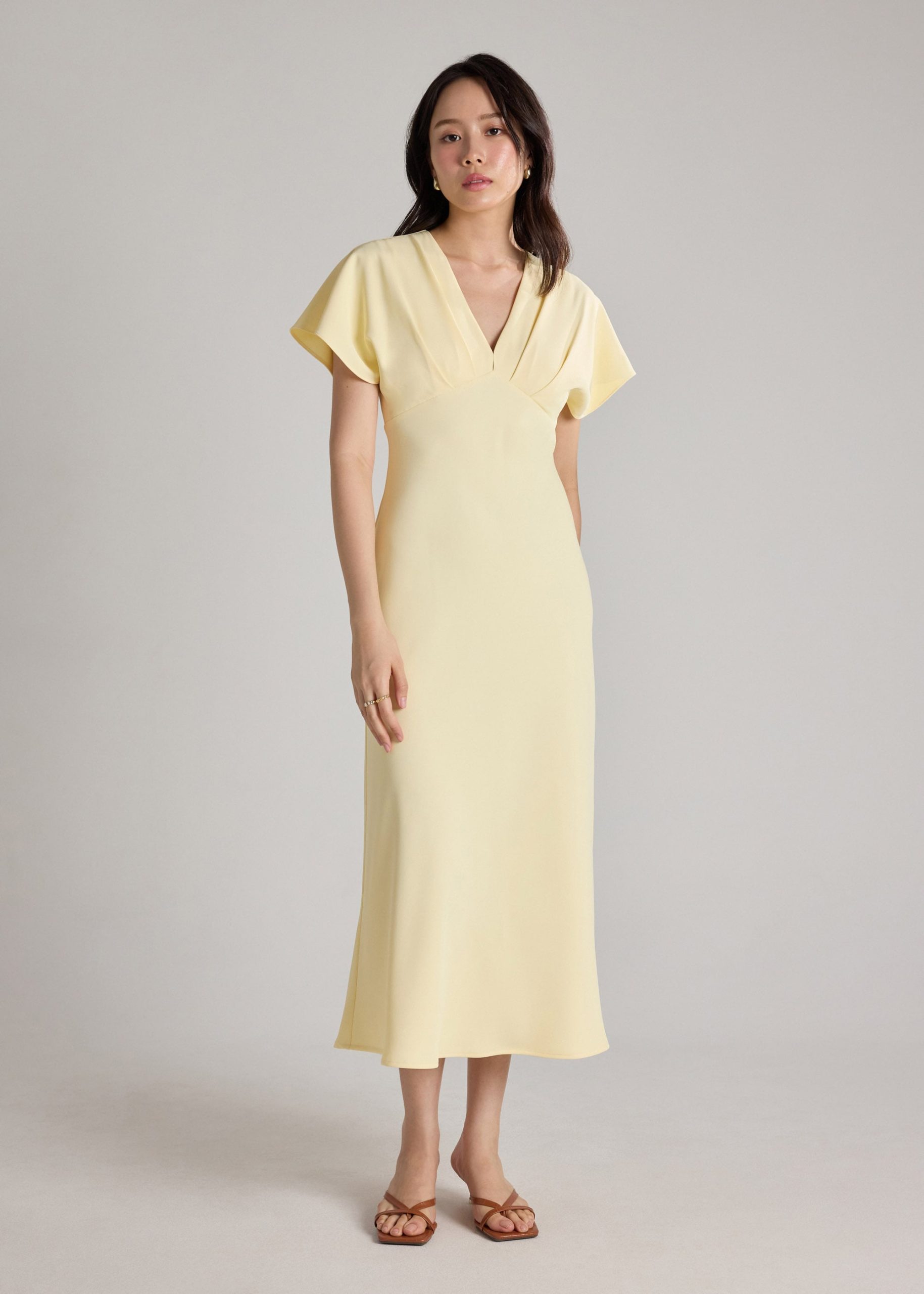 BraFree by LB Crepe Flutter Sleeves Dress - Image 20