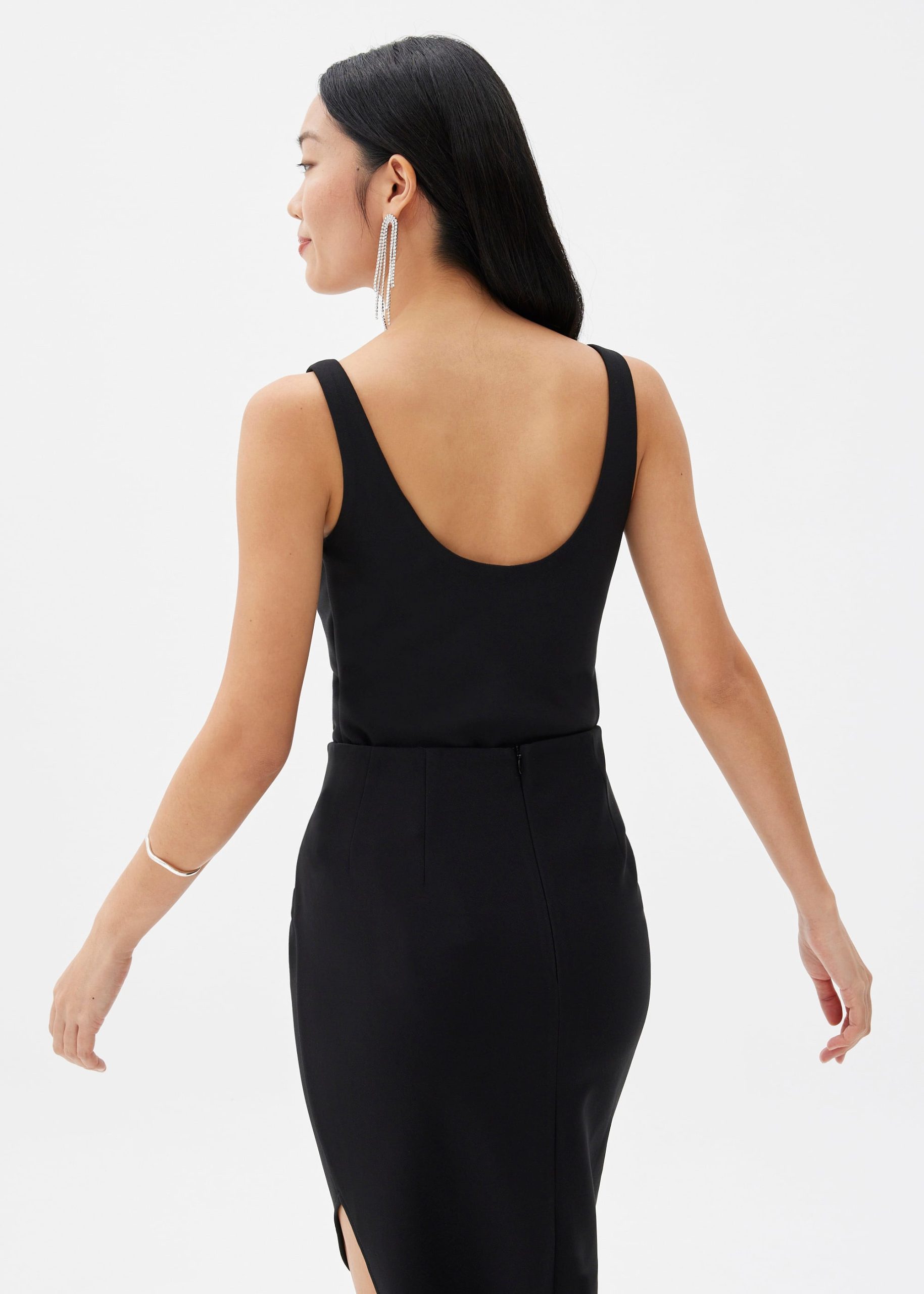 BraFree by LB Natalia Scoop Neck Fitted Top - Image 4