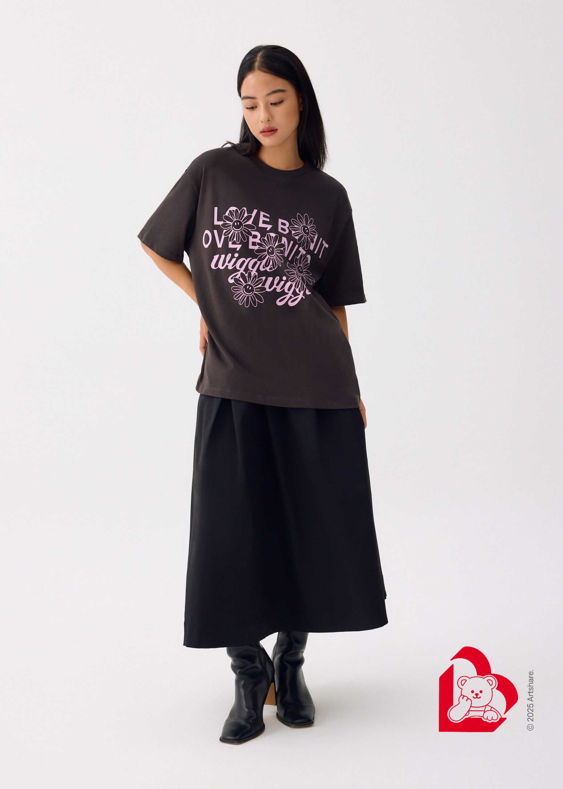 Love, Bonito | Wiggle Wiggle Unisex Oversized Drop Shoulder Tee in Charcoal - Image 3